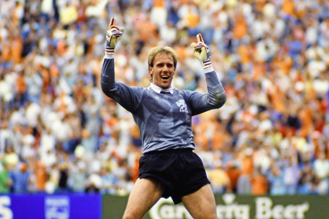 1. juni (153/366) - 1. Hans van Breukelen