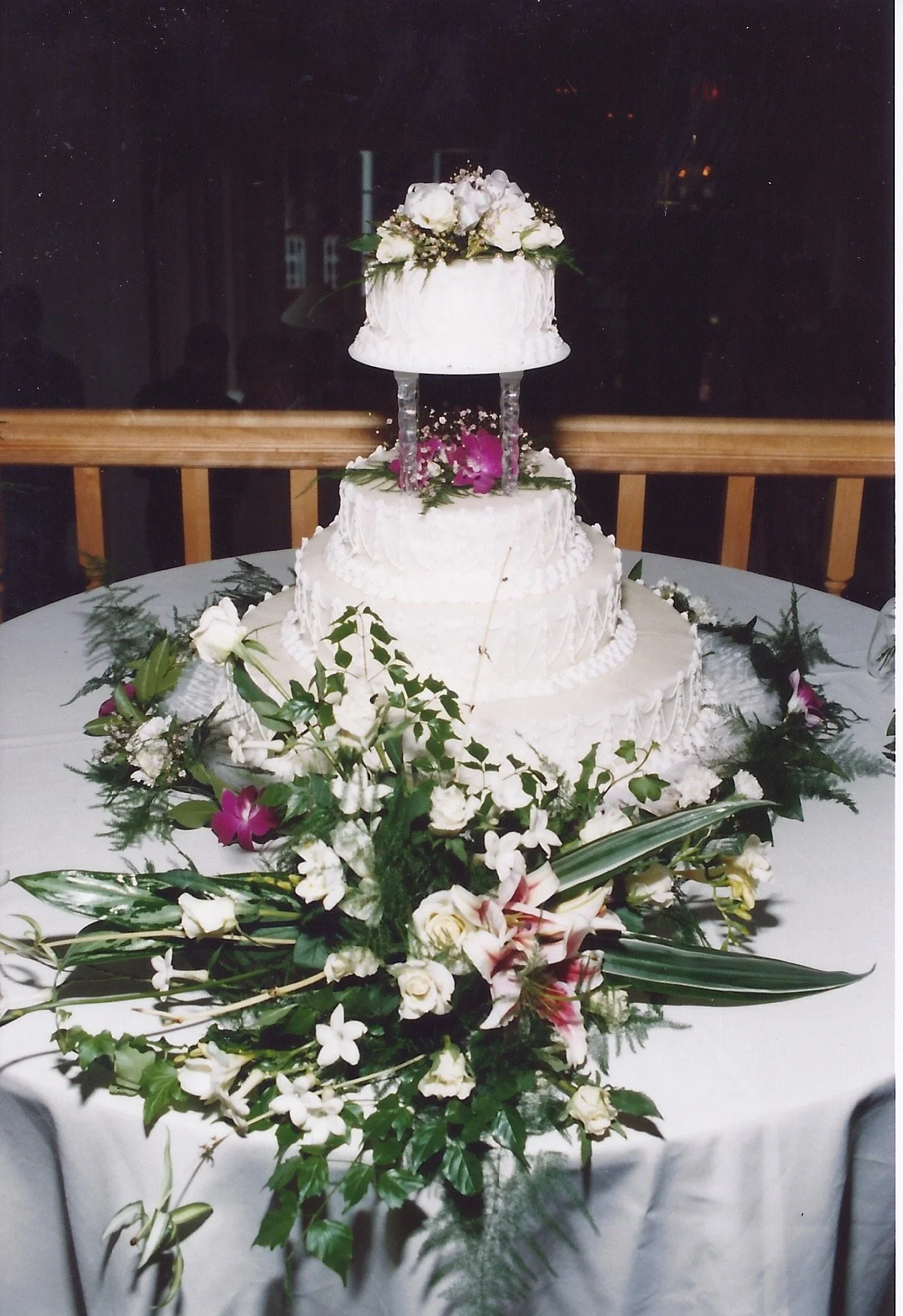 0889 Wedding Cake.jpg