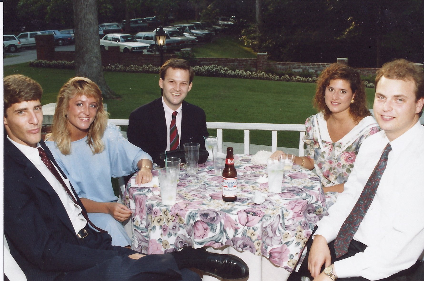 0889 Wedding College Friends 3.jpg