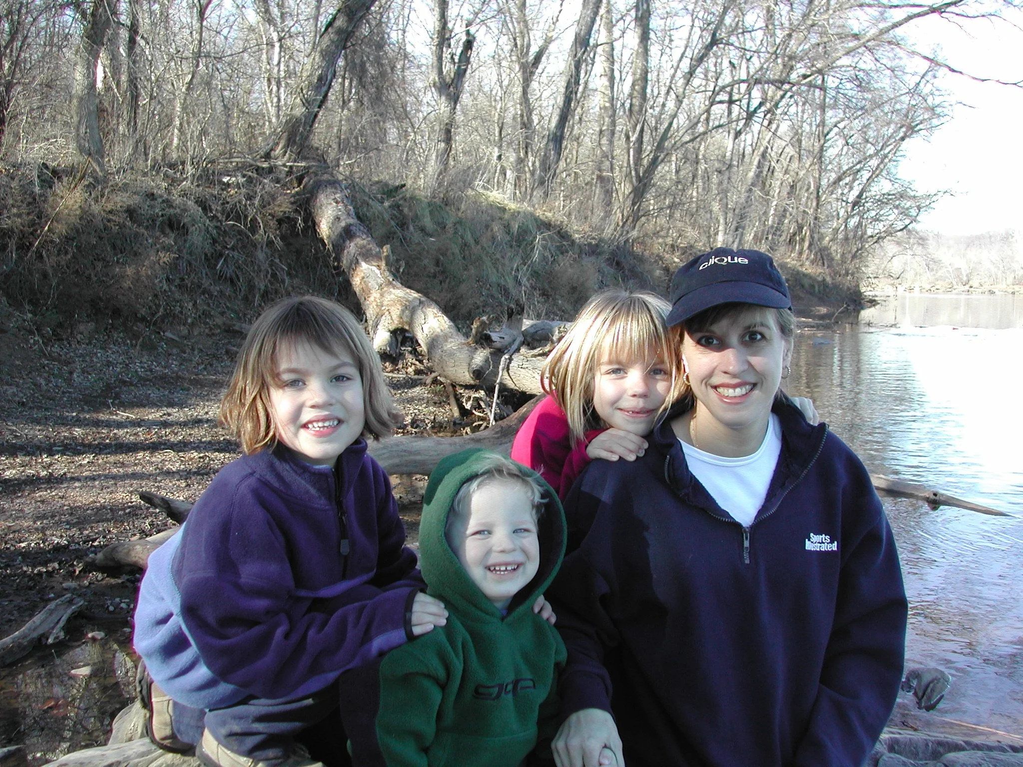 012602 Betsy & Kids 2.jpg