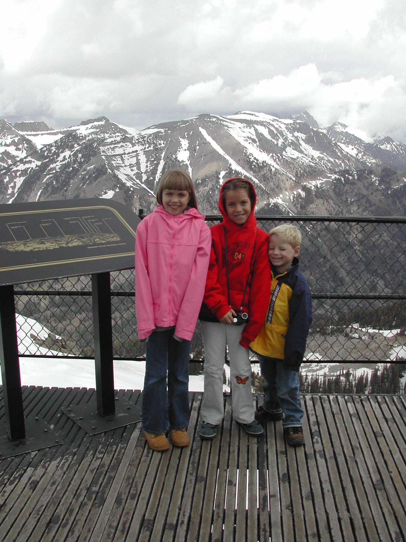 0604 Kids on Rendezvous.jpg