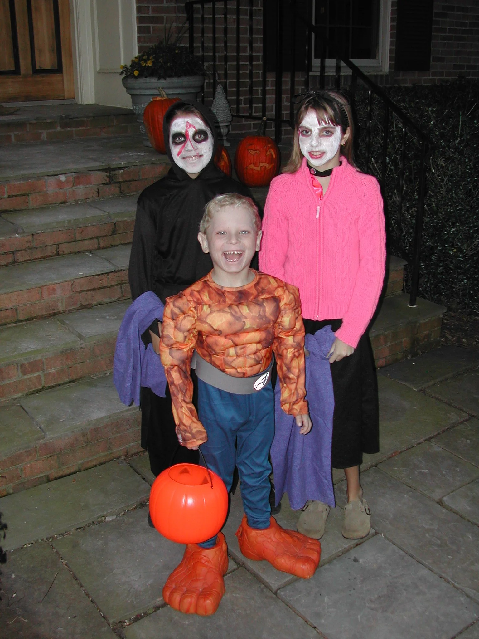 1005 Kids Halloween.jpg