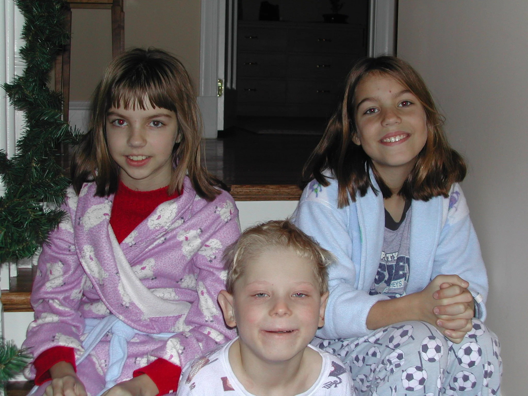 1205 Kids Christmas.jpg