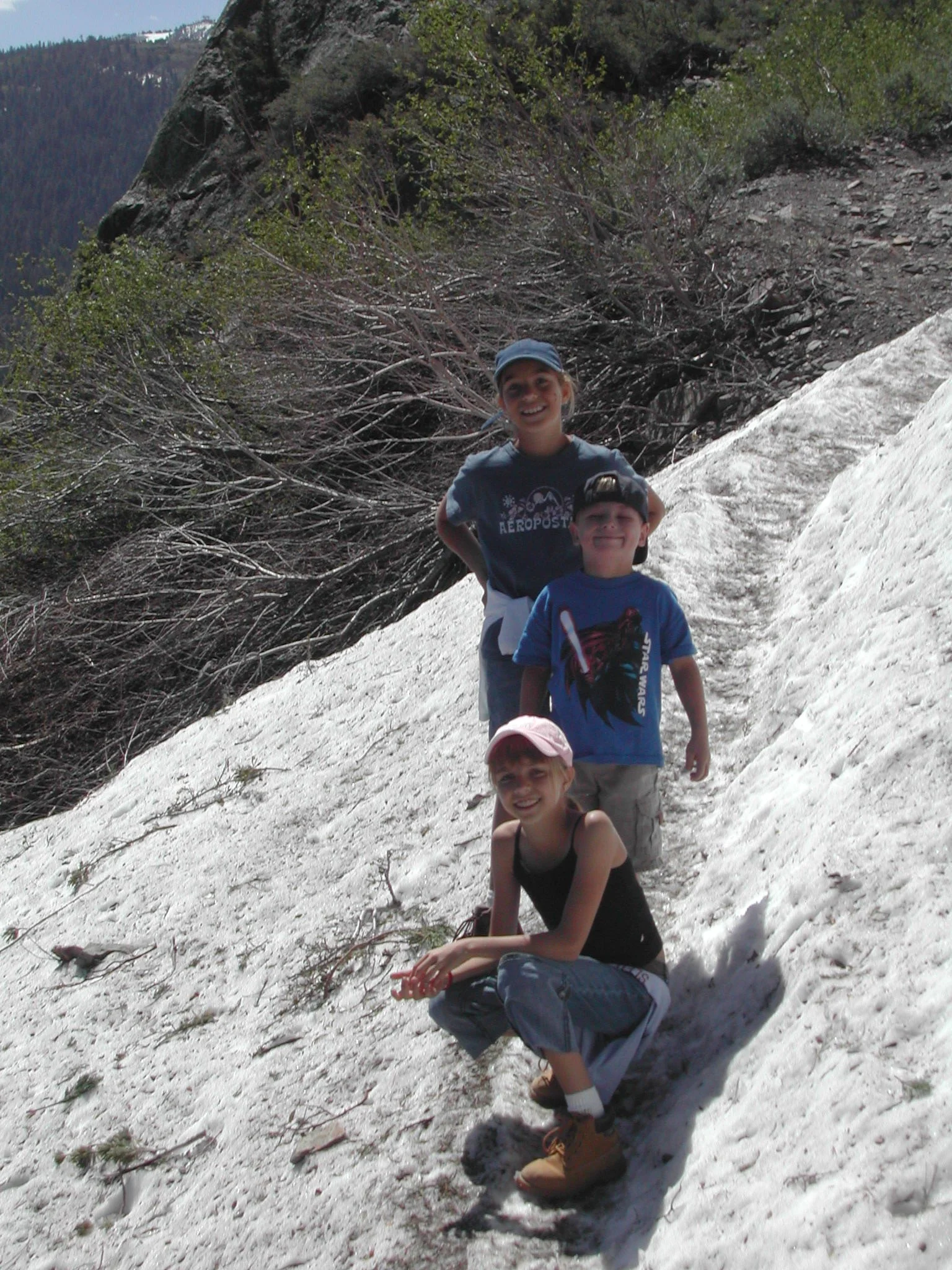 0605-06 Kids Agnew Lake Trail.jpg