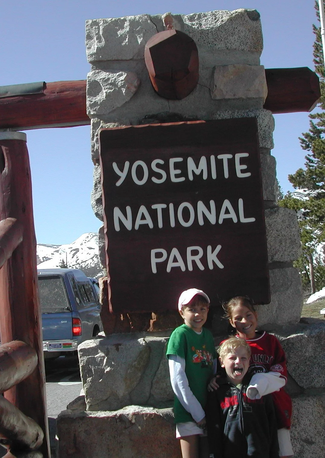 0605-18 Yosemite Entrance.jpg
