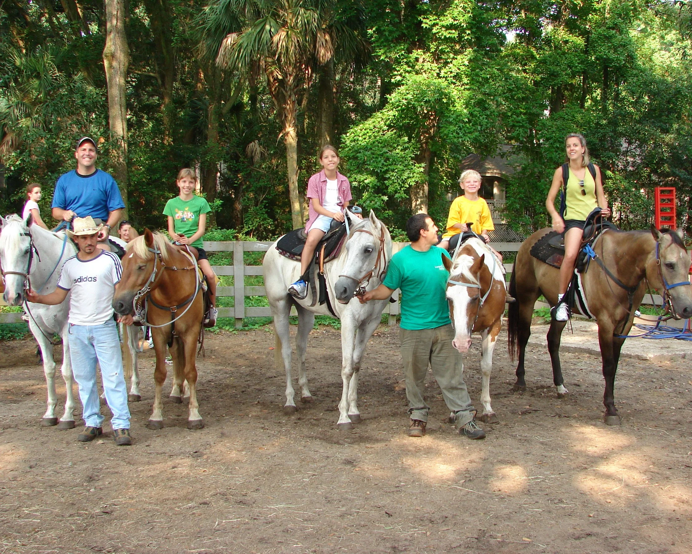 0806 Hilton Head Family on Horses 2.jpg