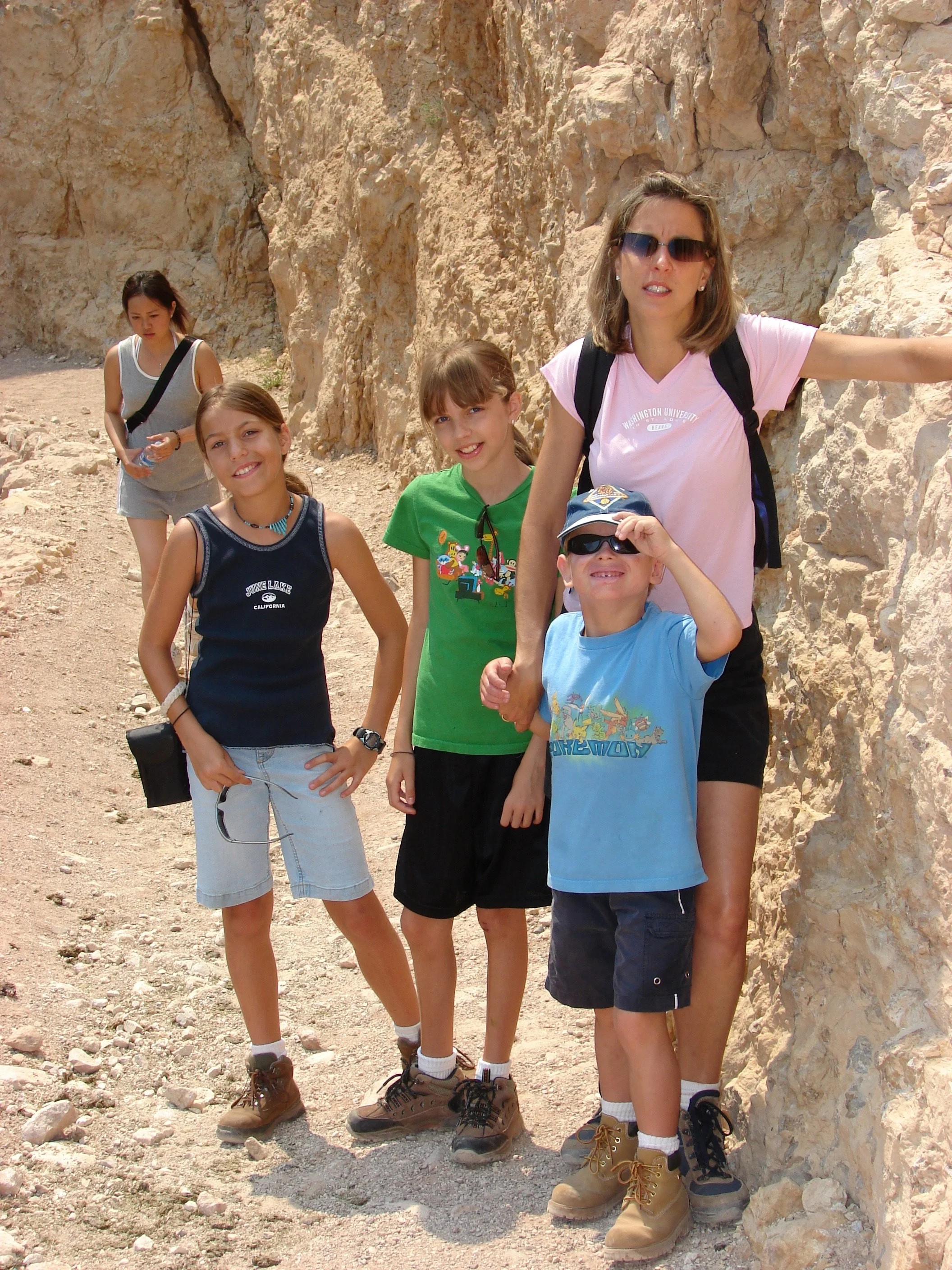 0606 South Kaibab Betsy Kids.jpg