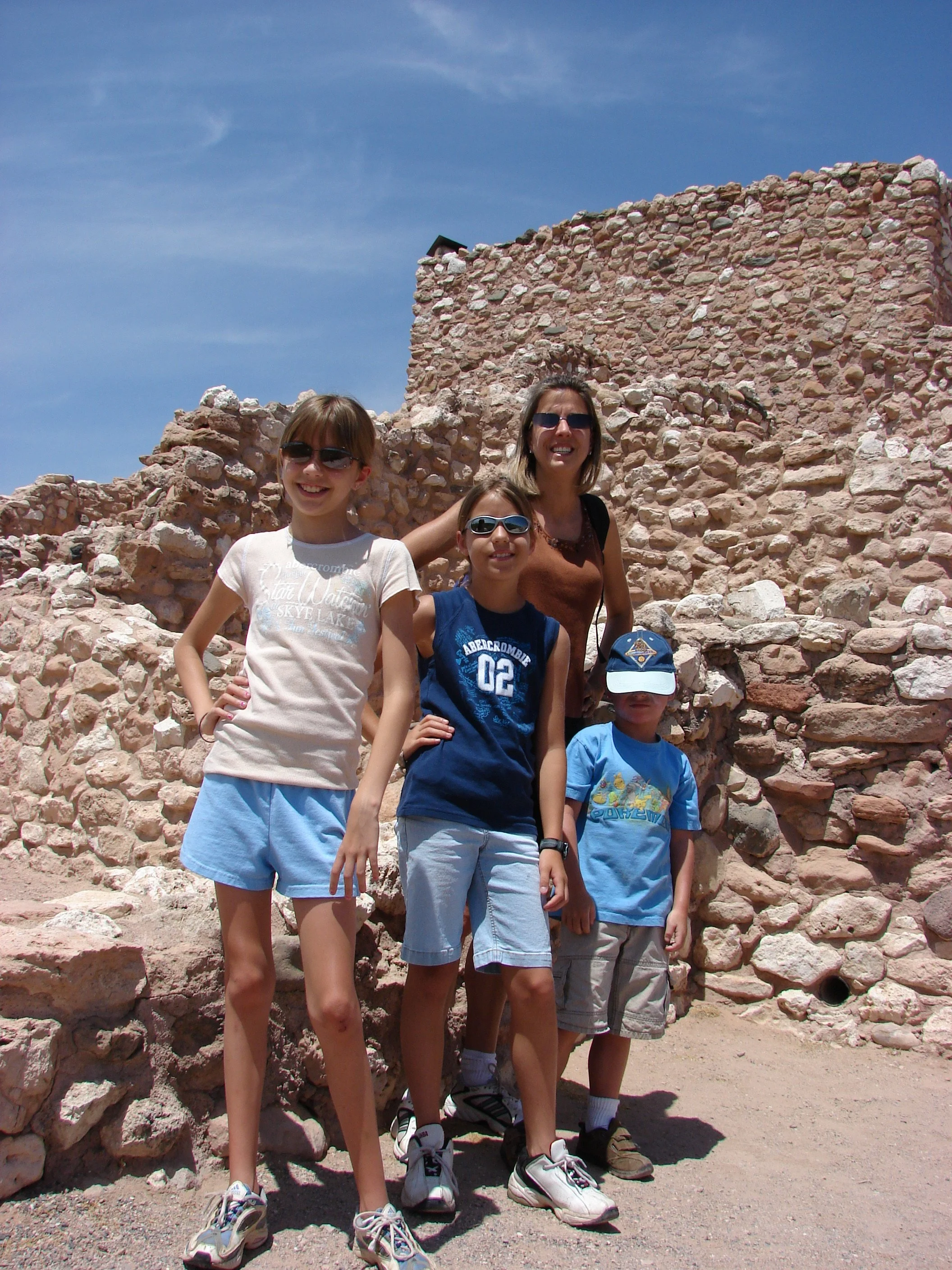 0606 Tuzigoot Betsy Kids.jpg