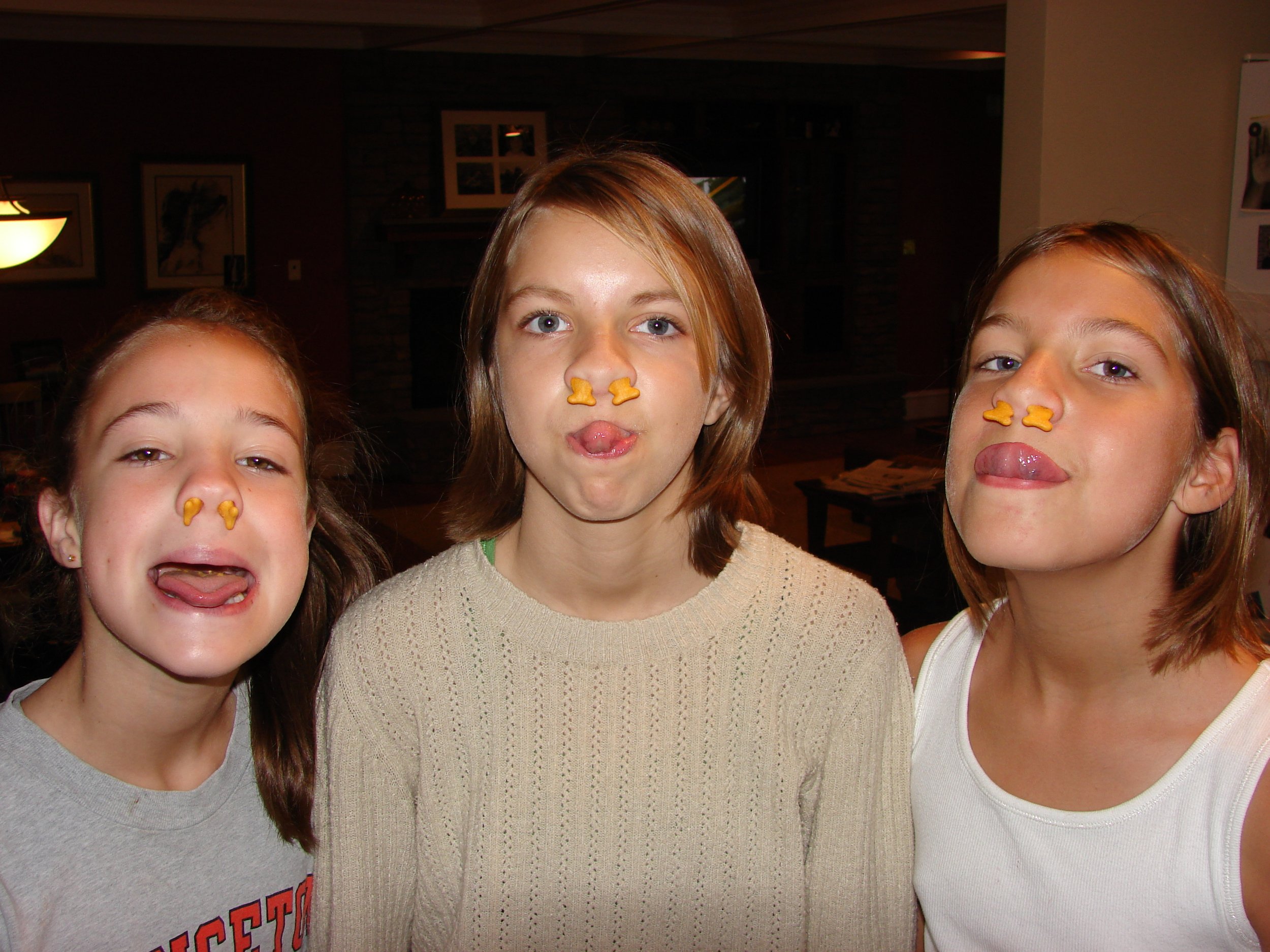 0907 Grace Logan Ava.jpg