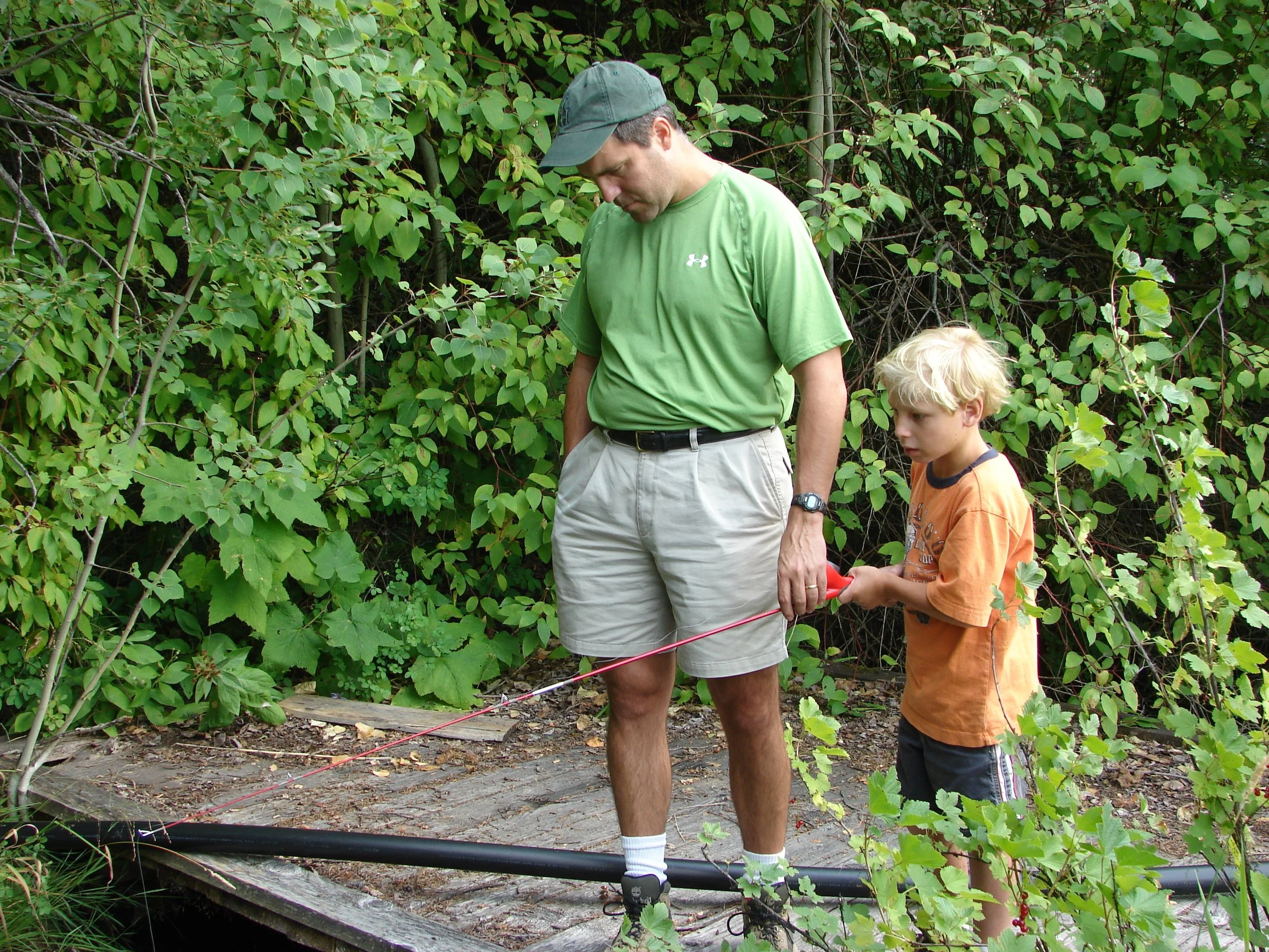 081007 Dad Nate Fish 1.jpg