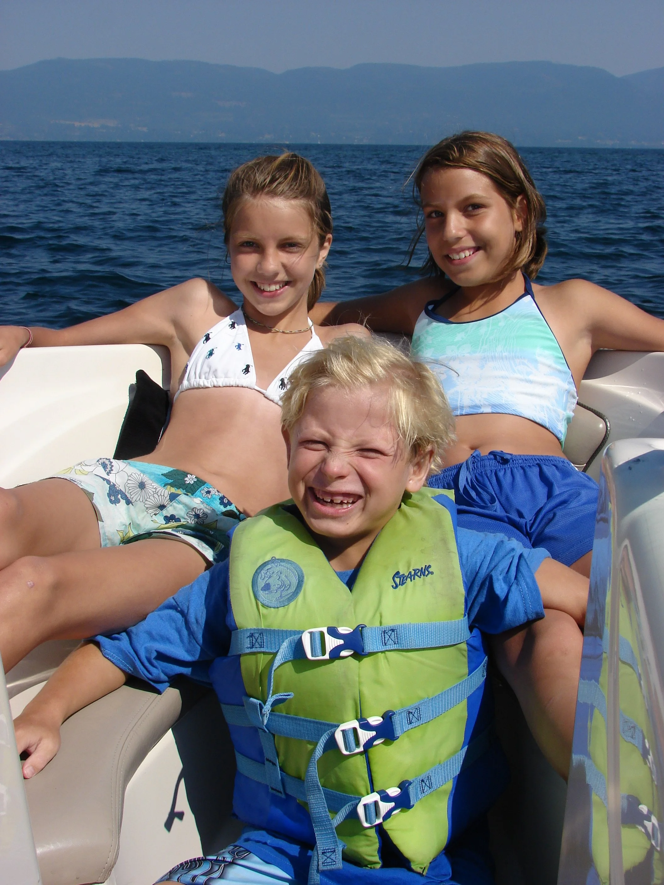 081107 Kids Boating on Flathead.jpg