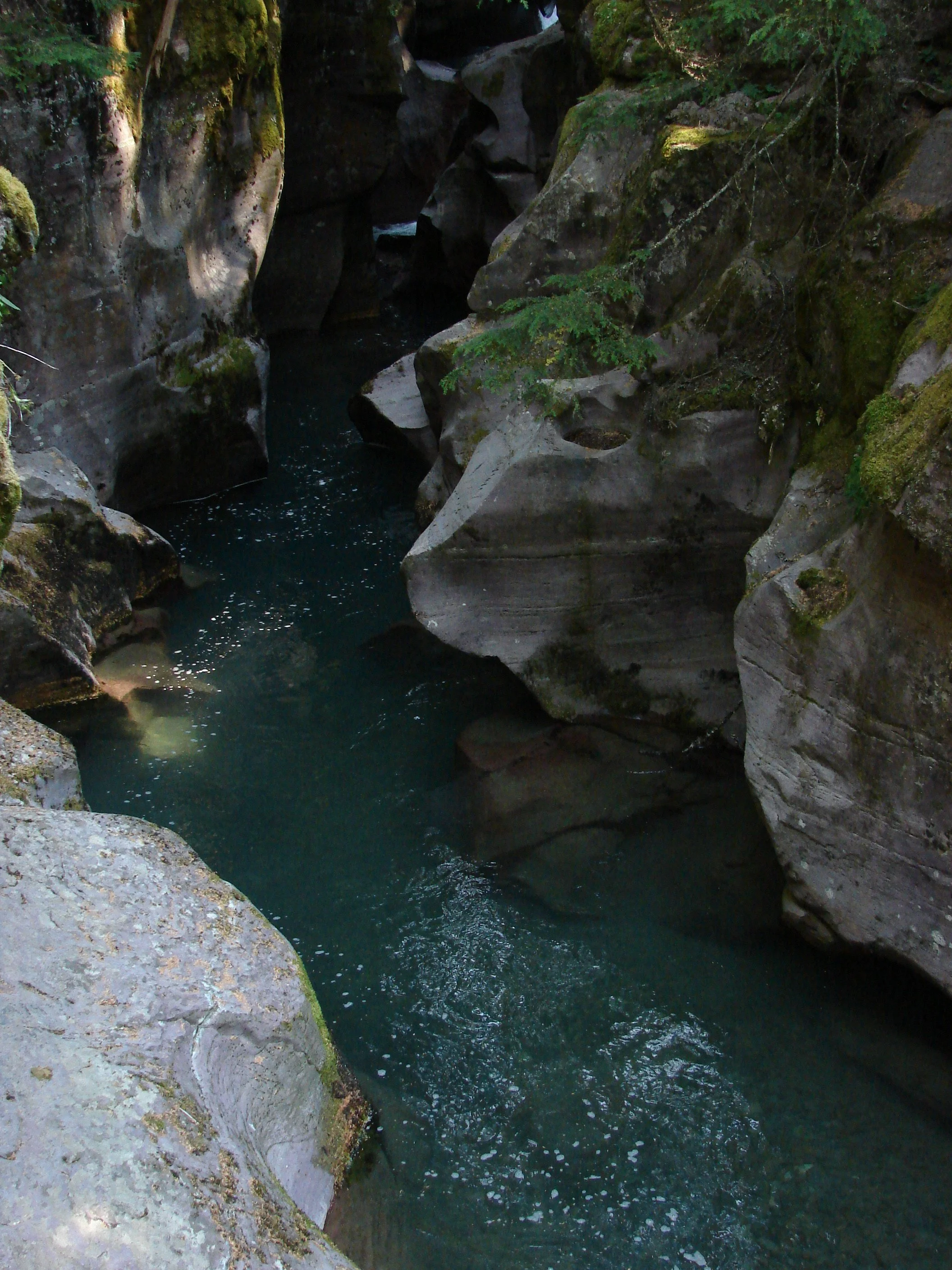 081207 Avalanche Cascades 2.jpg