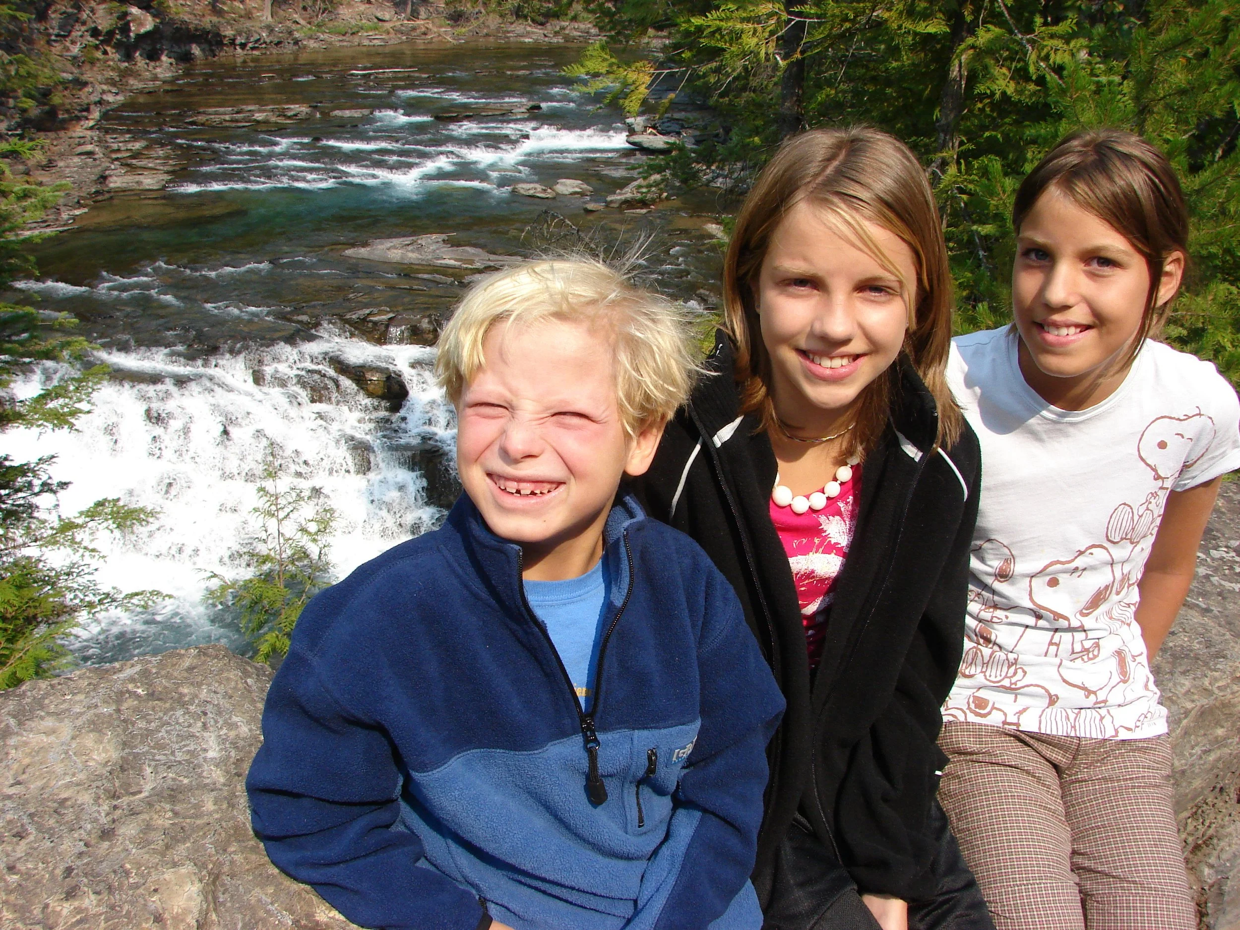 081207 Kids at McDonald Creek.jpg
