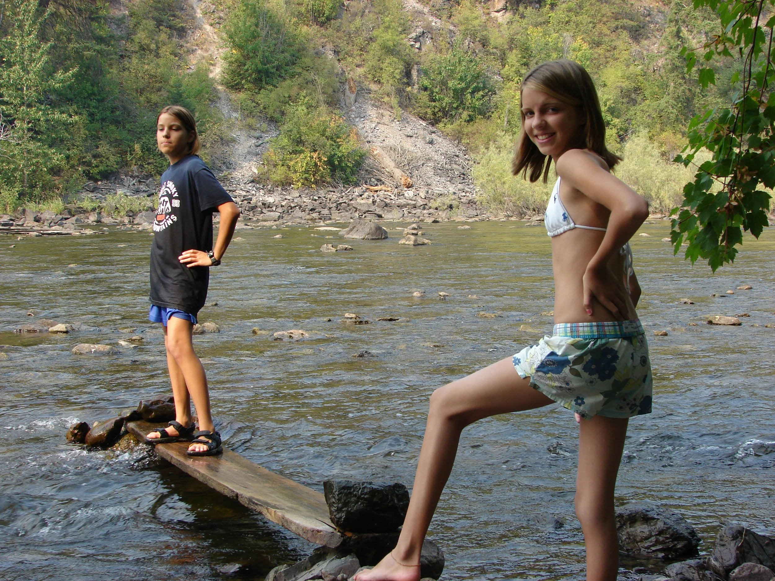 081507 Ava Grace on Swan River.jpg