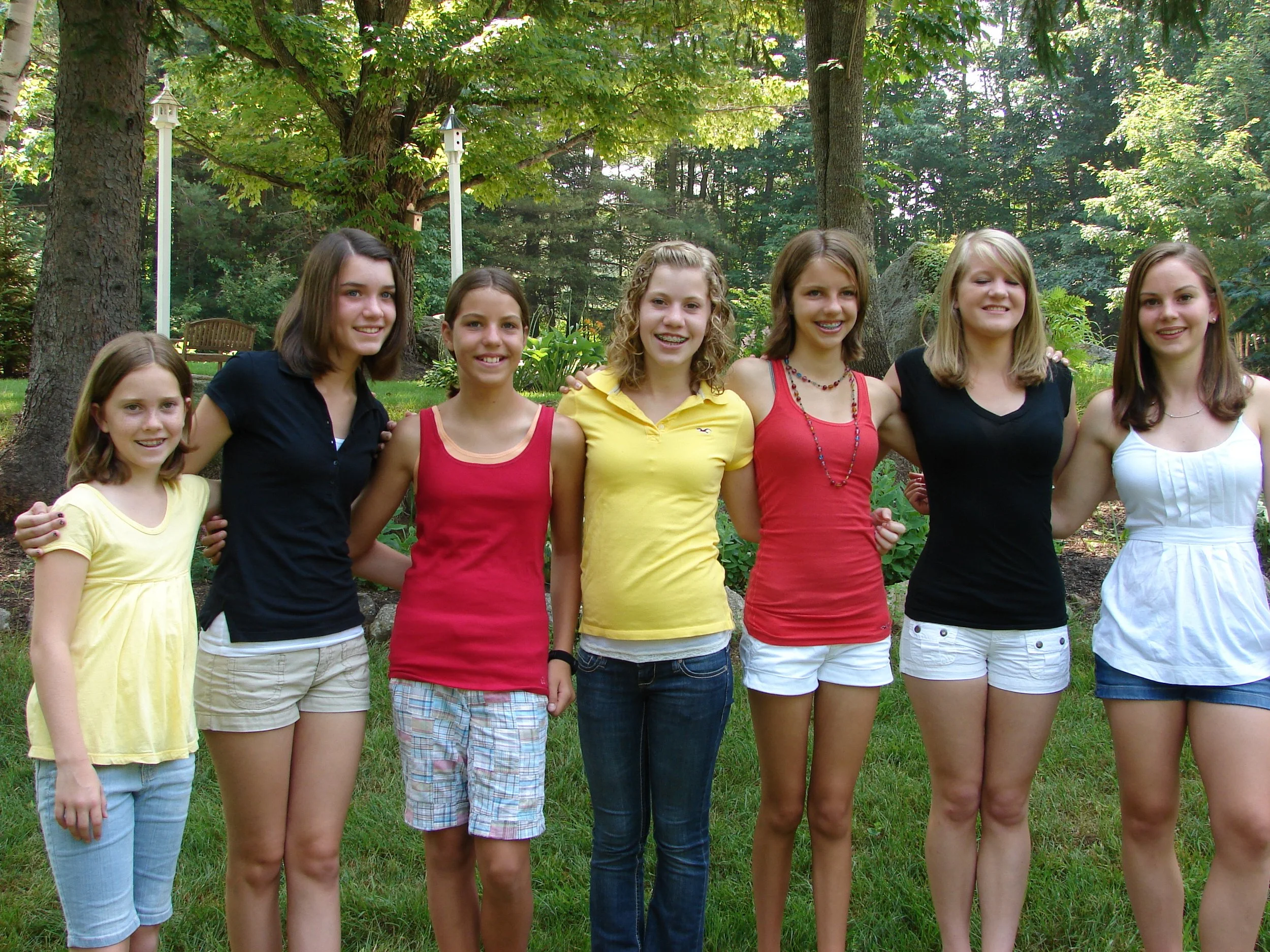 0708 Nieces All Inn.jpg