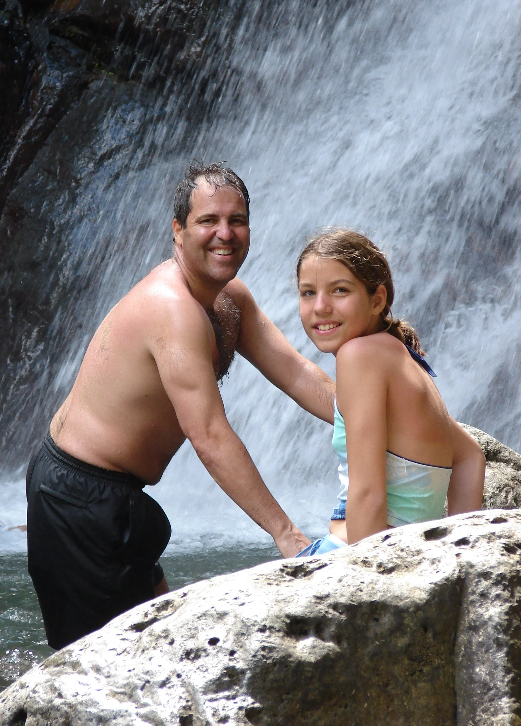 031808 Dad Ava Cascada La Mina.jpg