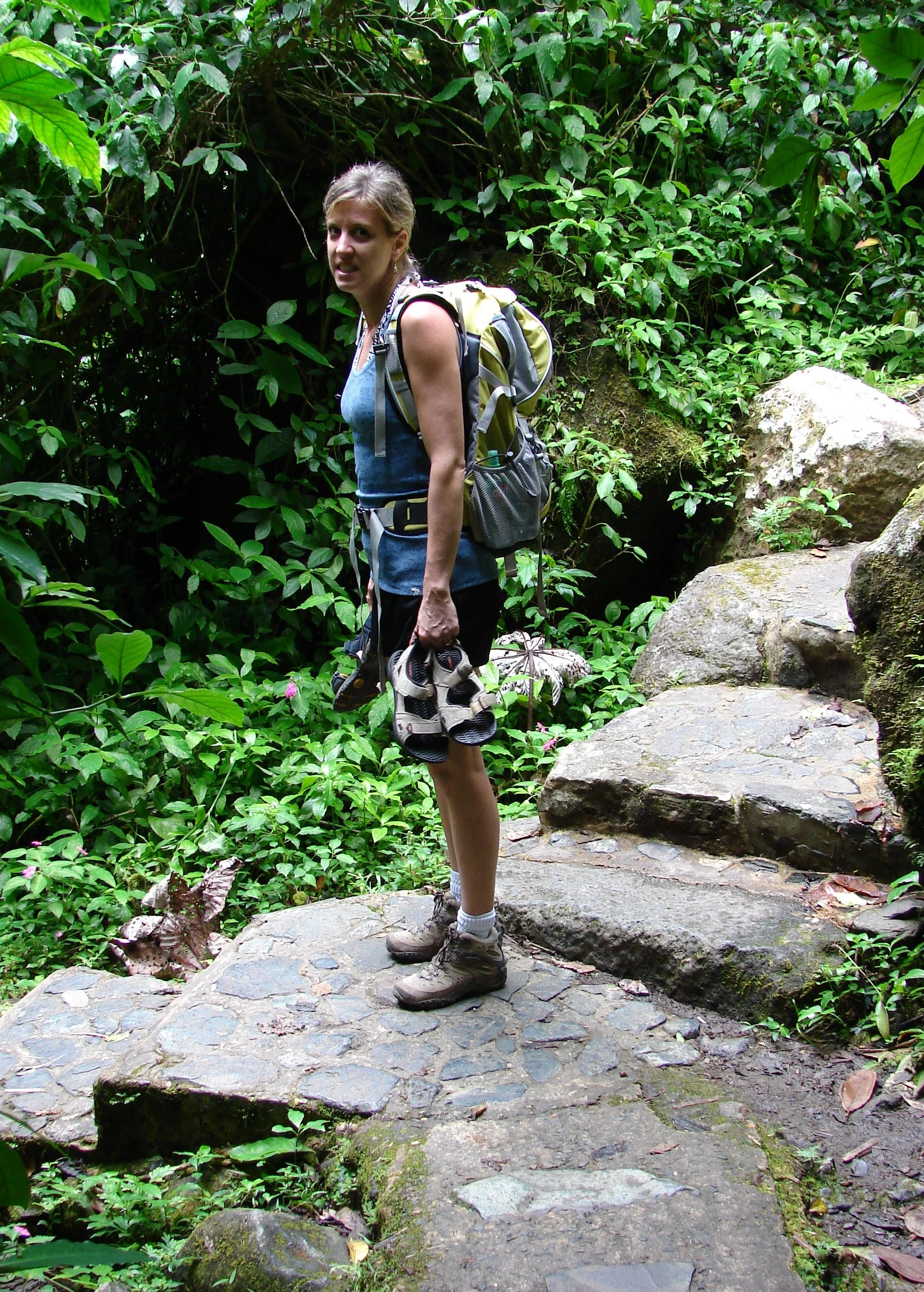 031808 Mom Bano de Oro.jpg