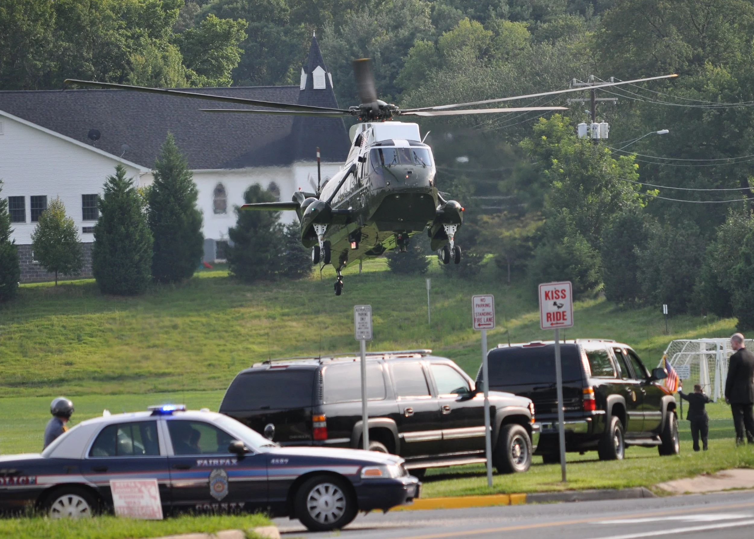 0809 Obama - Helo 1.jpg