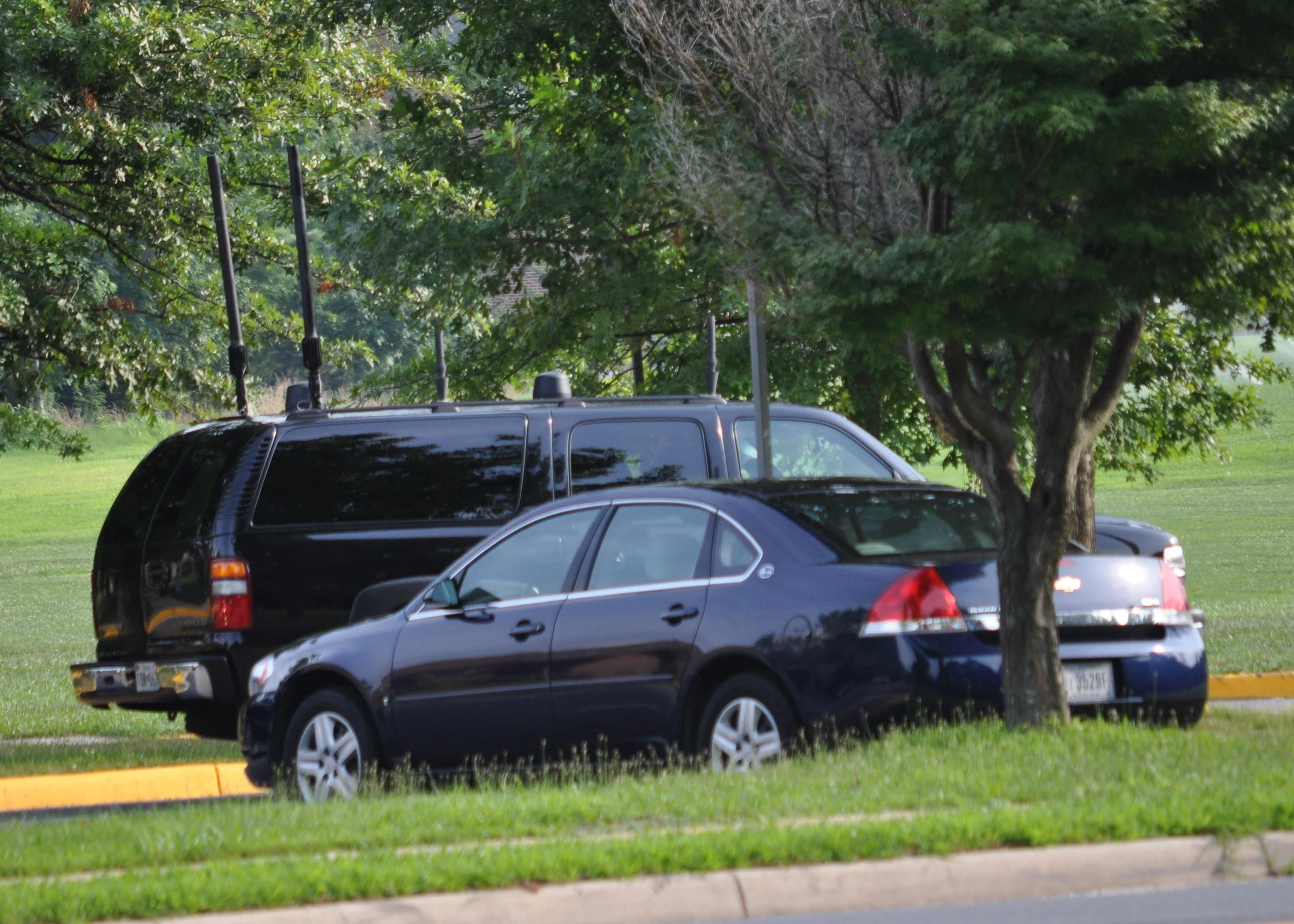 0809 Obama - SS Van.jpg