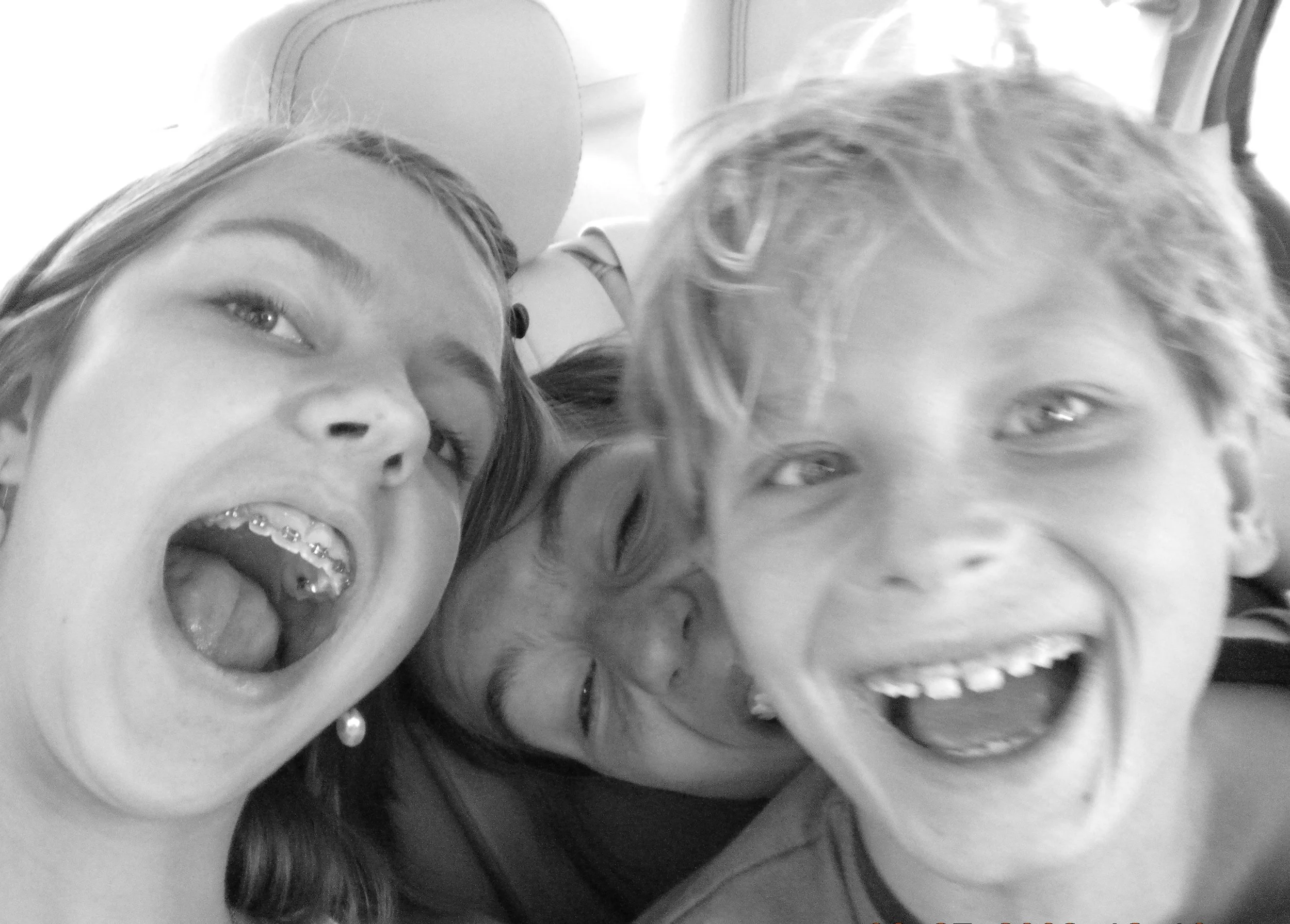 0609 29 Kids In Car.jpg