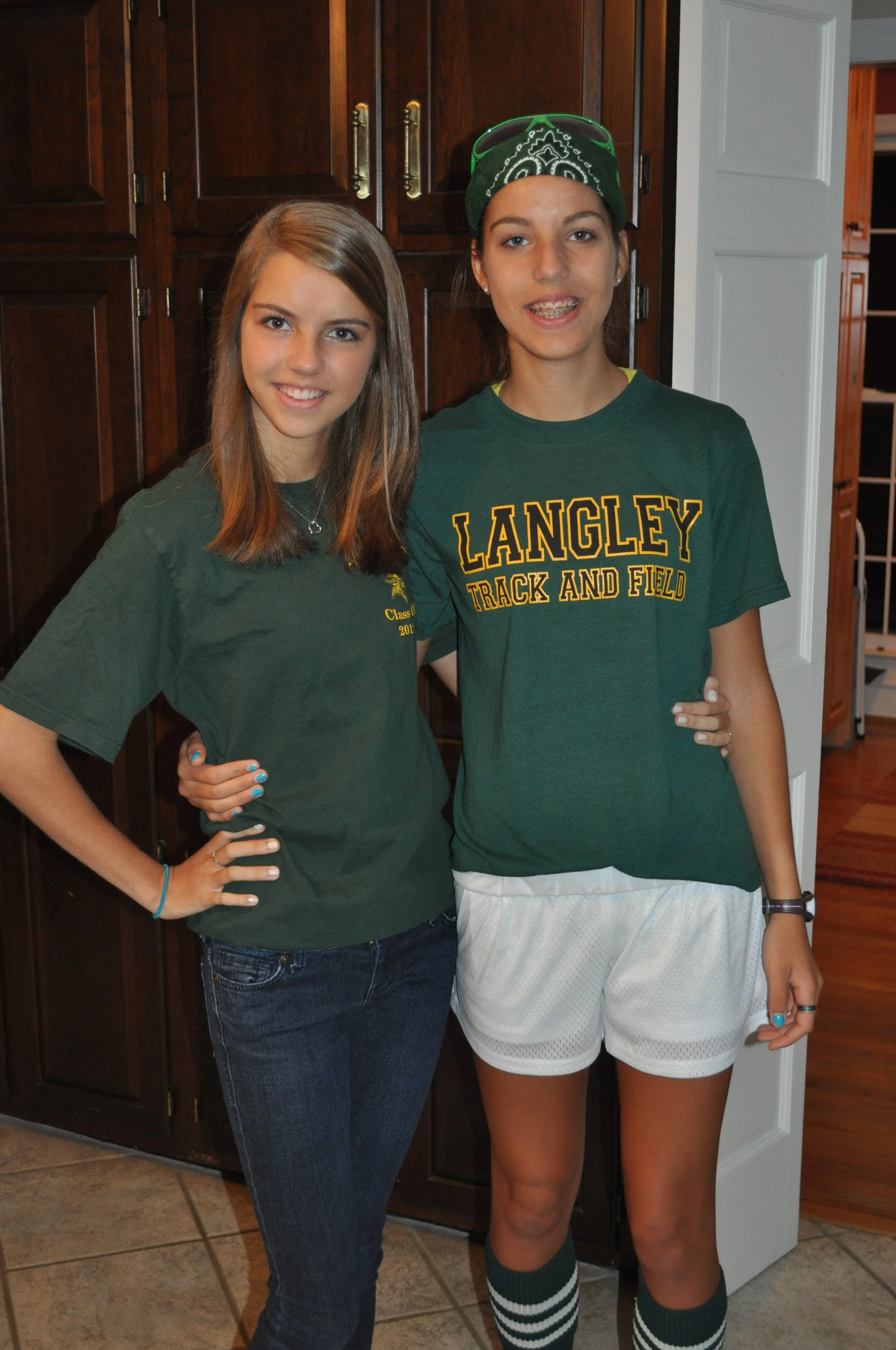 1010 Spirit Week Grace Ava 3.jpg