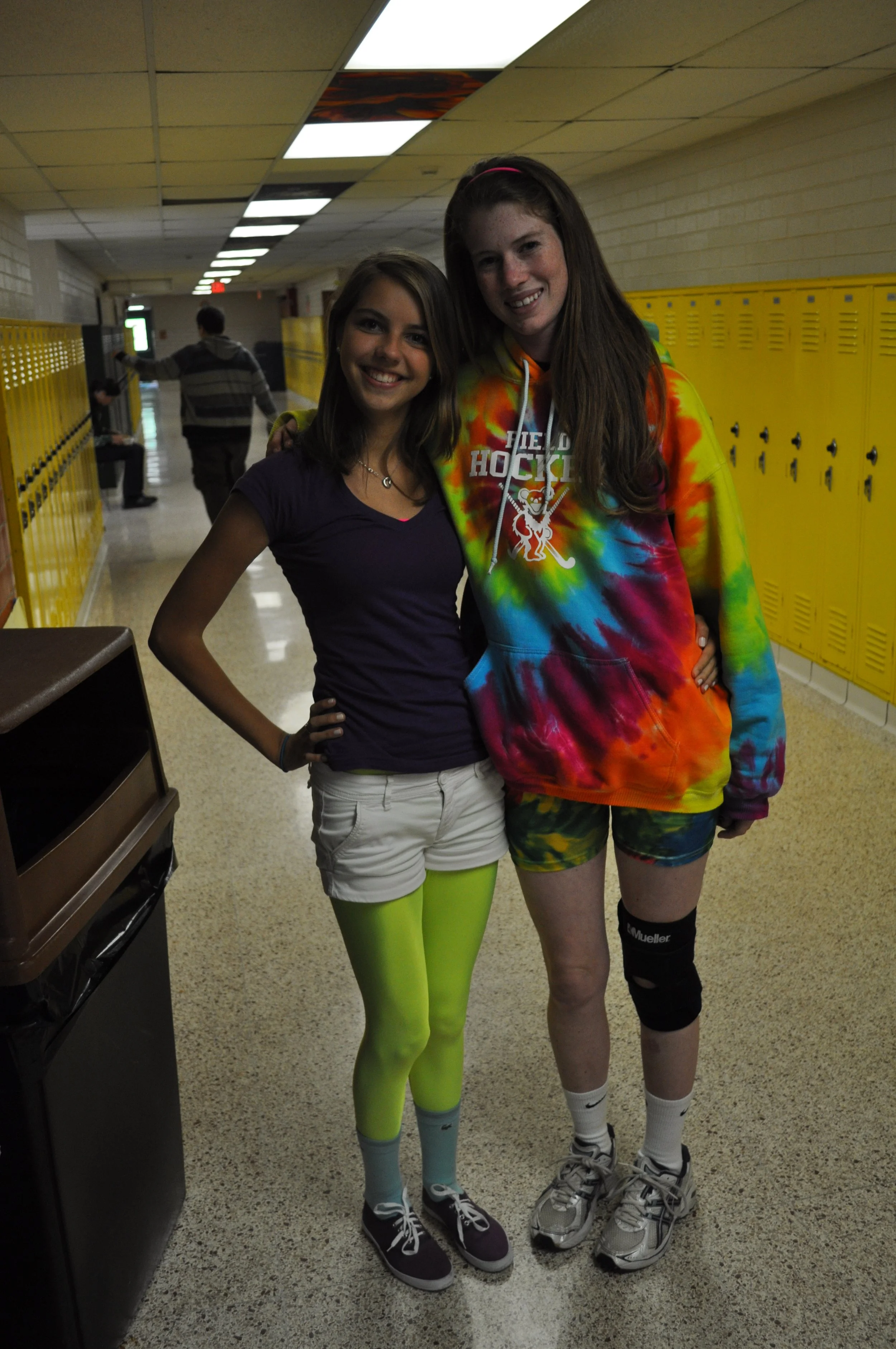 1010 Spirit Week Grace Ava 6.jpg