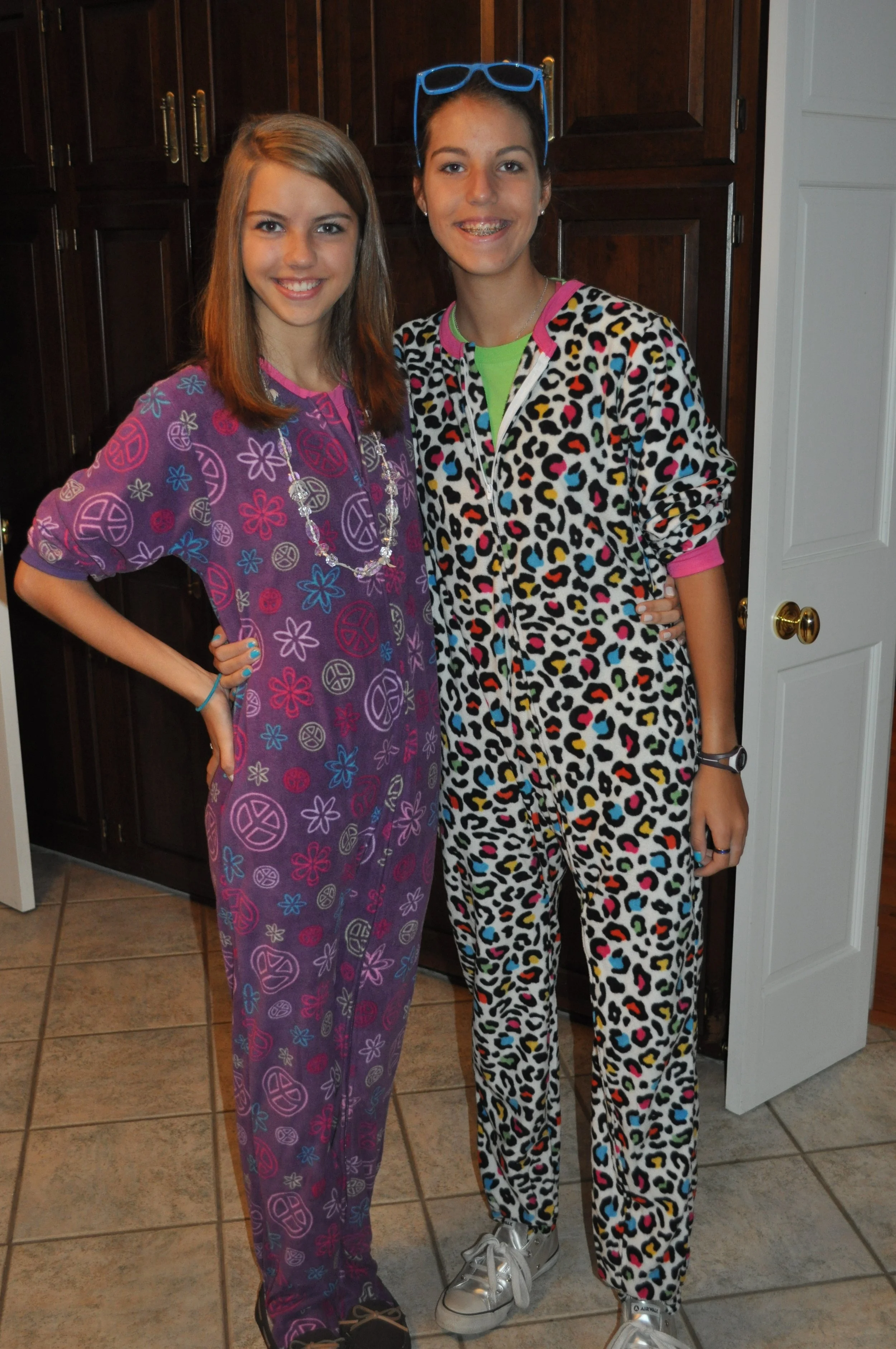 1010 Spirit Week Grace Ava 7.jpg