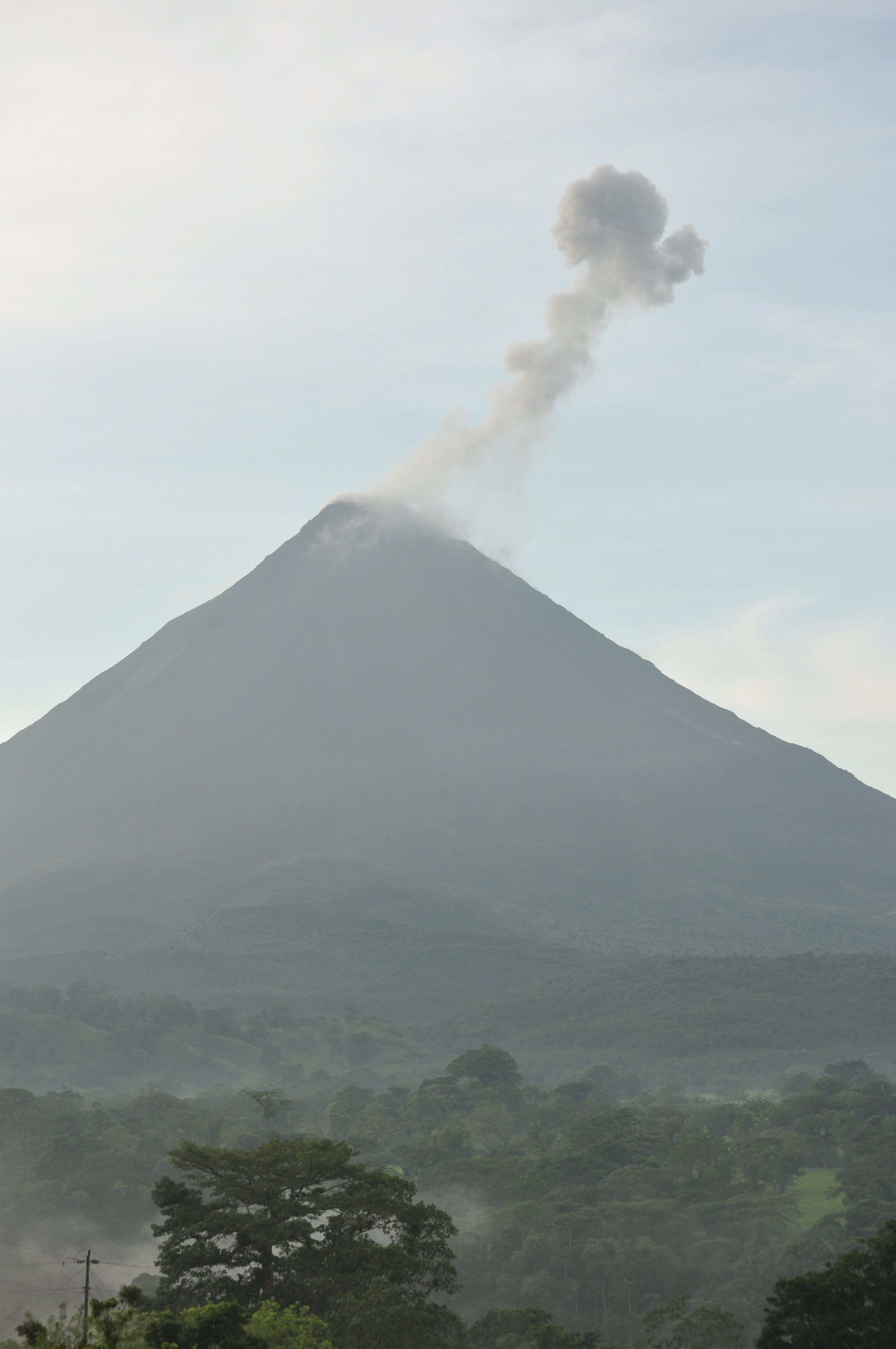 0610 CR 9 Arenal Volcano 3.jpg
