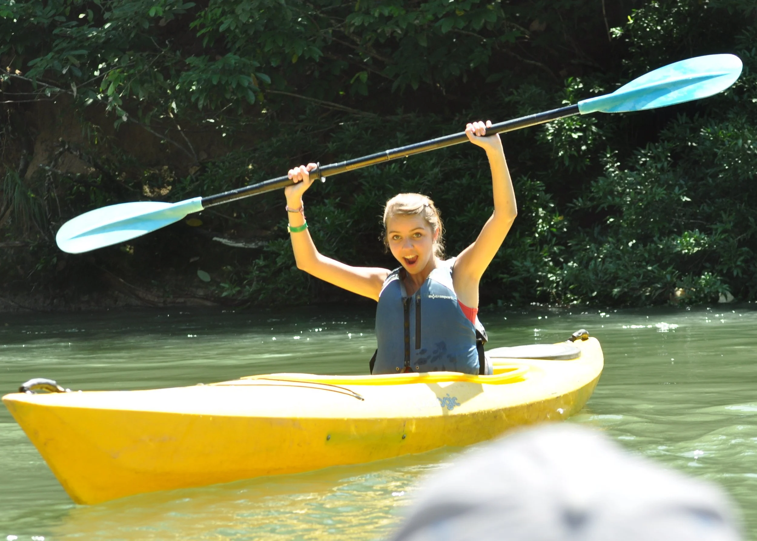 0610 CR 9Z Kayak Grace 2.jpg