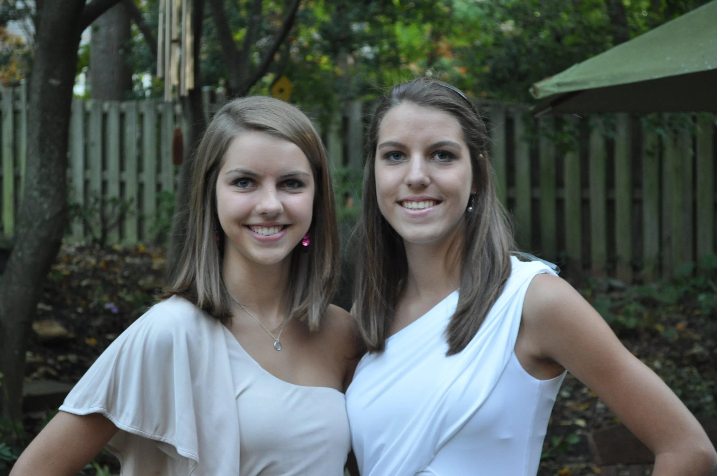 1011 Homecoming Dance Girls 2.jpg