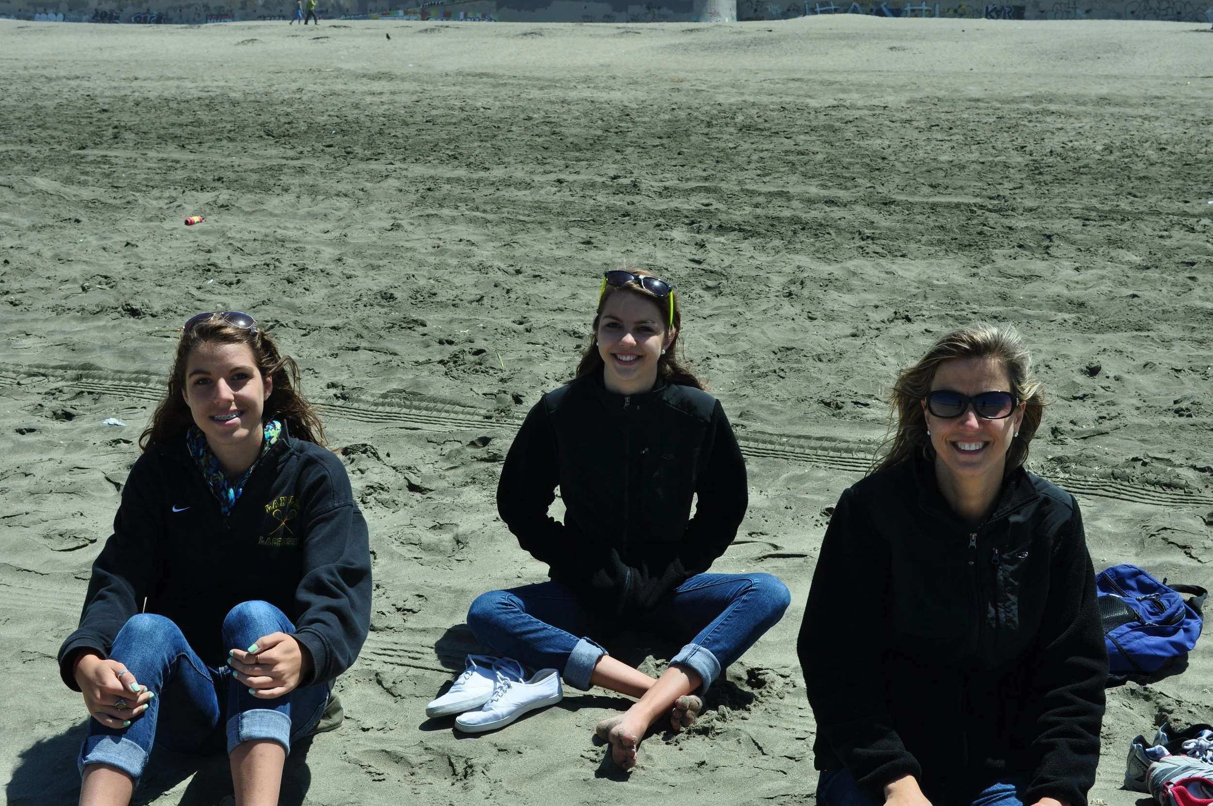 0611 22 CA Golden Gate Girls Betsy.jpg