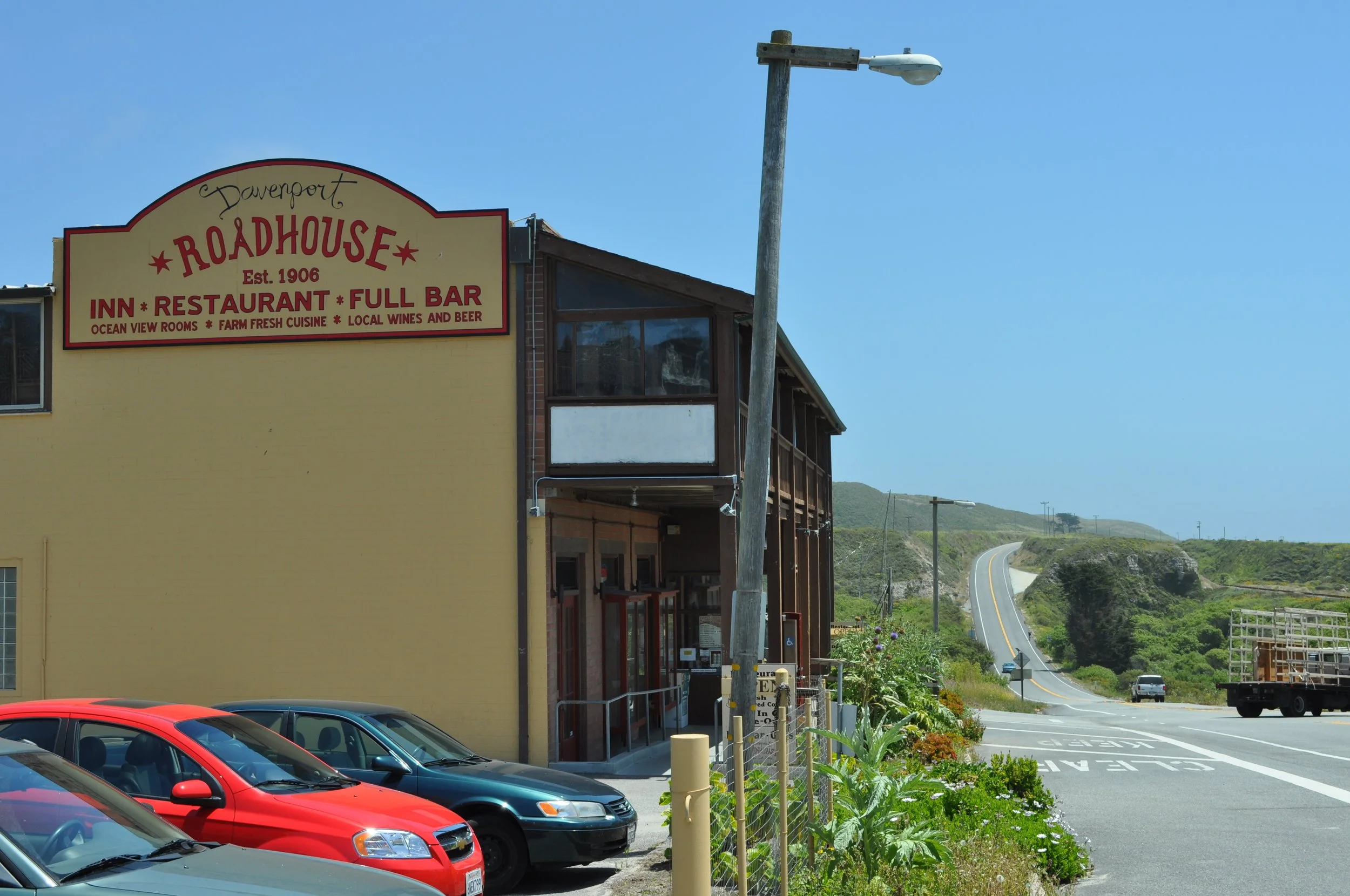 0611 24 CA Davenport Lunch.jpg