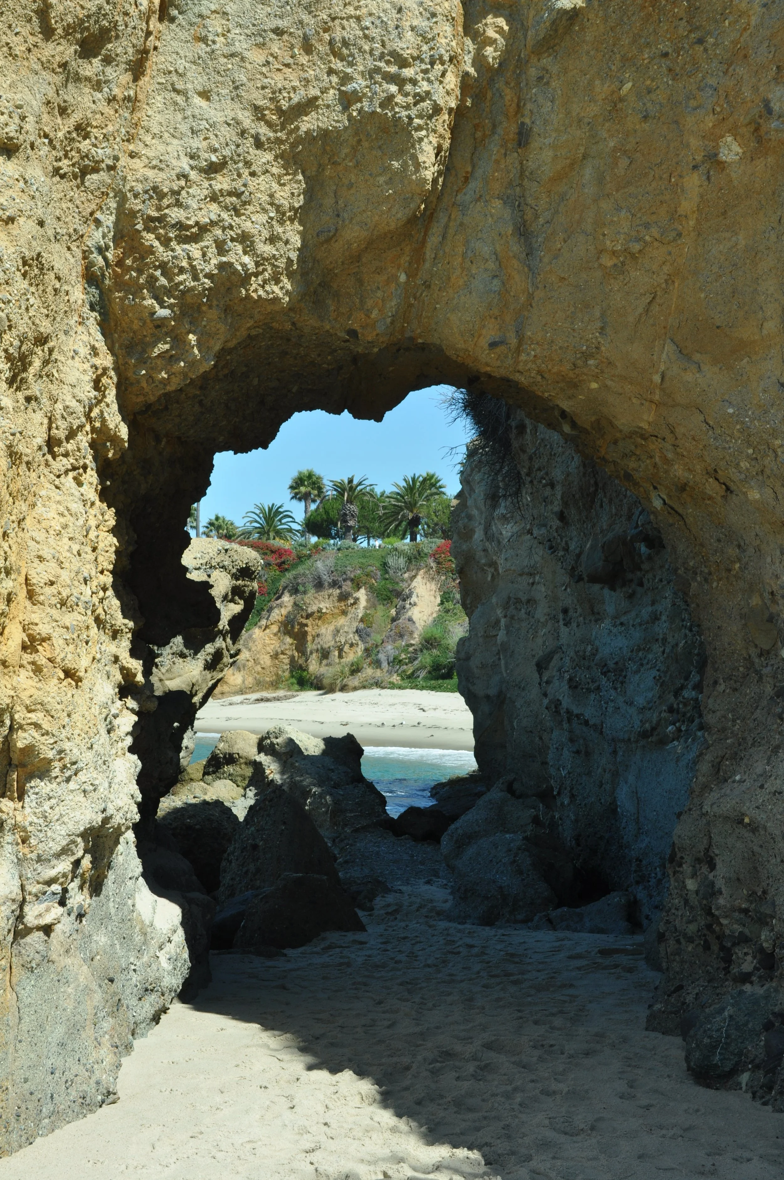 0611 30 CA Laguna 1.jpg