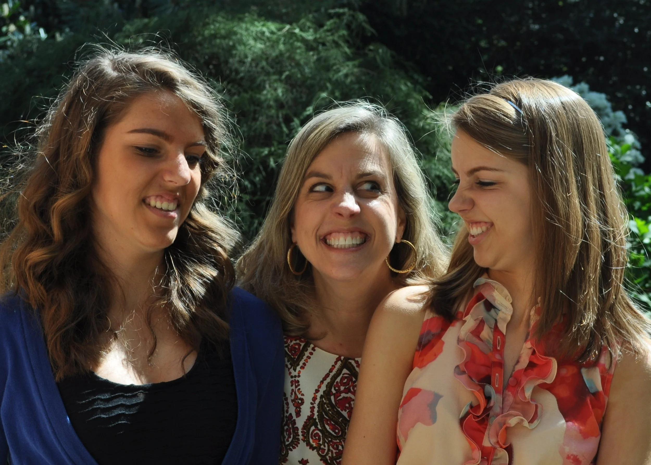 0412 Easter Grace Ava Betsy.jpg