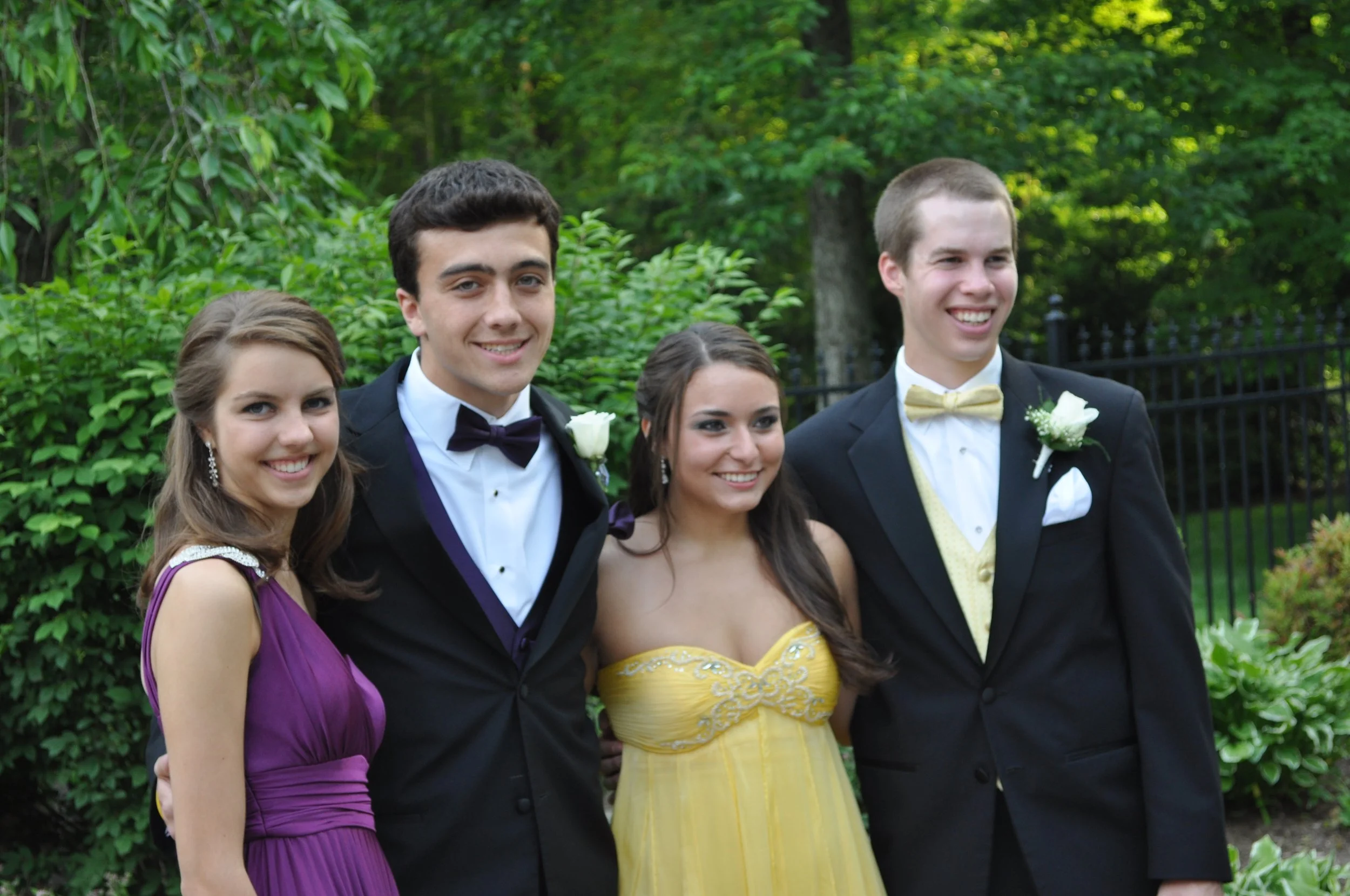 0512 Sr Prom Grace Group 3.jpg