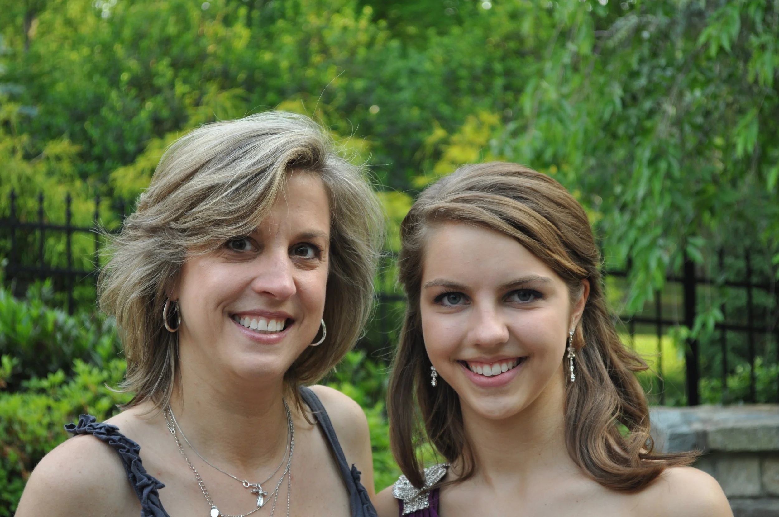 0512 Sr Prom Mom Grace.jpg