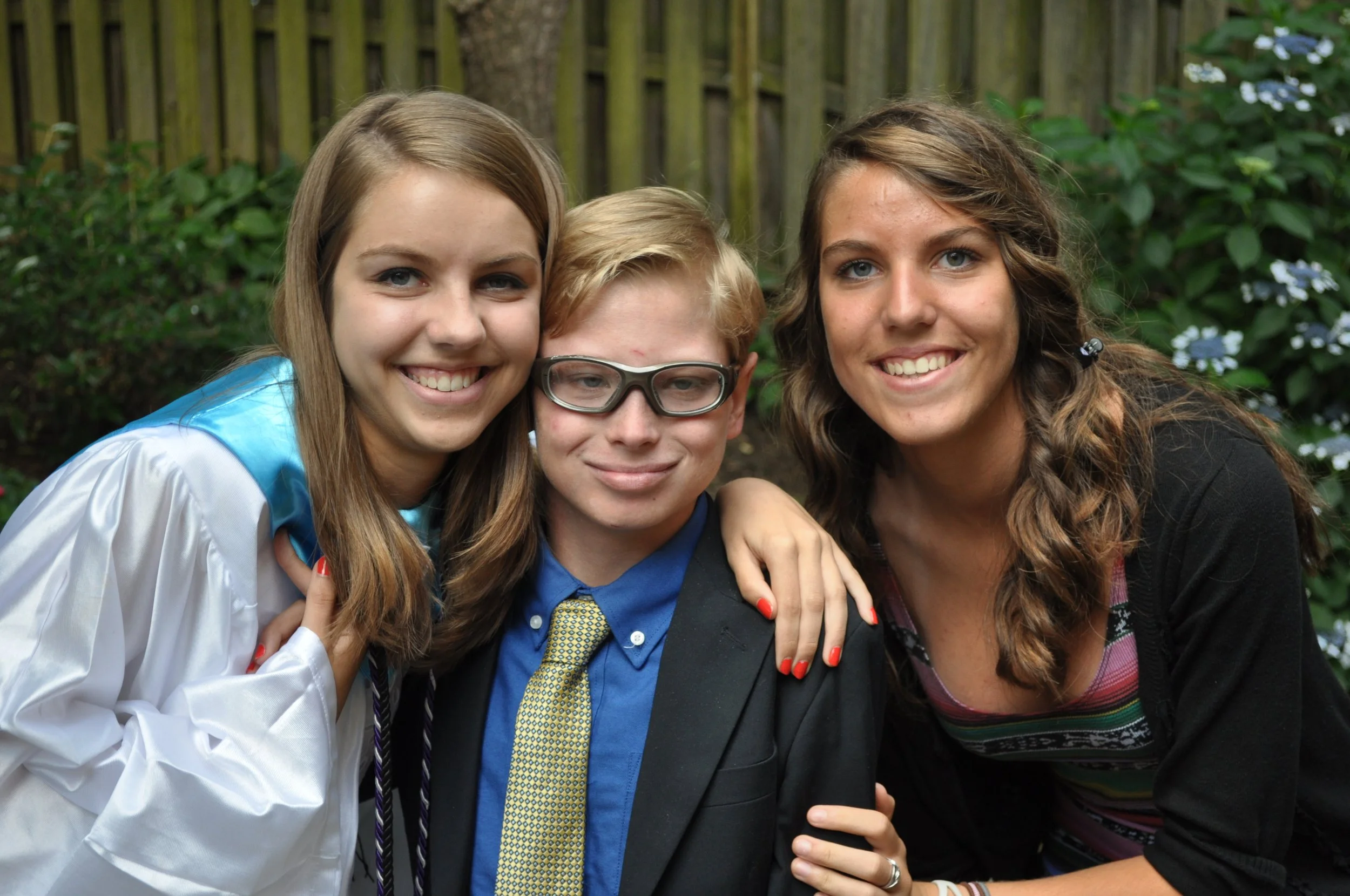 0612 Nate Grad Grace Ava 2.jpg