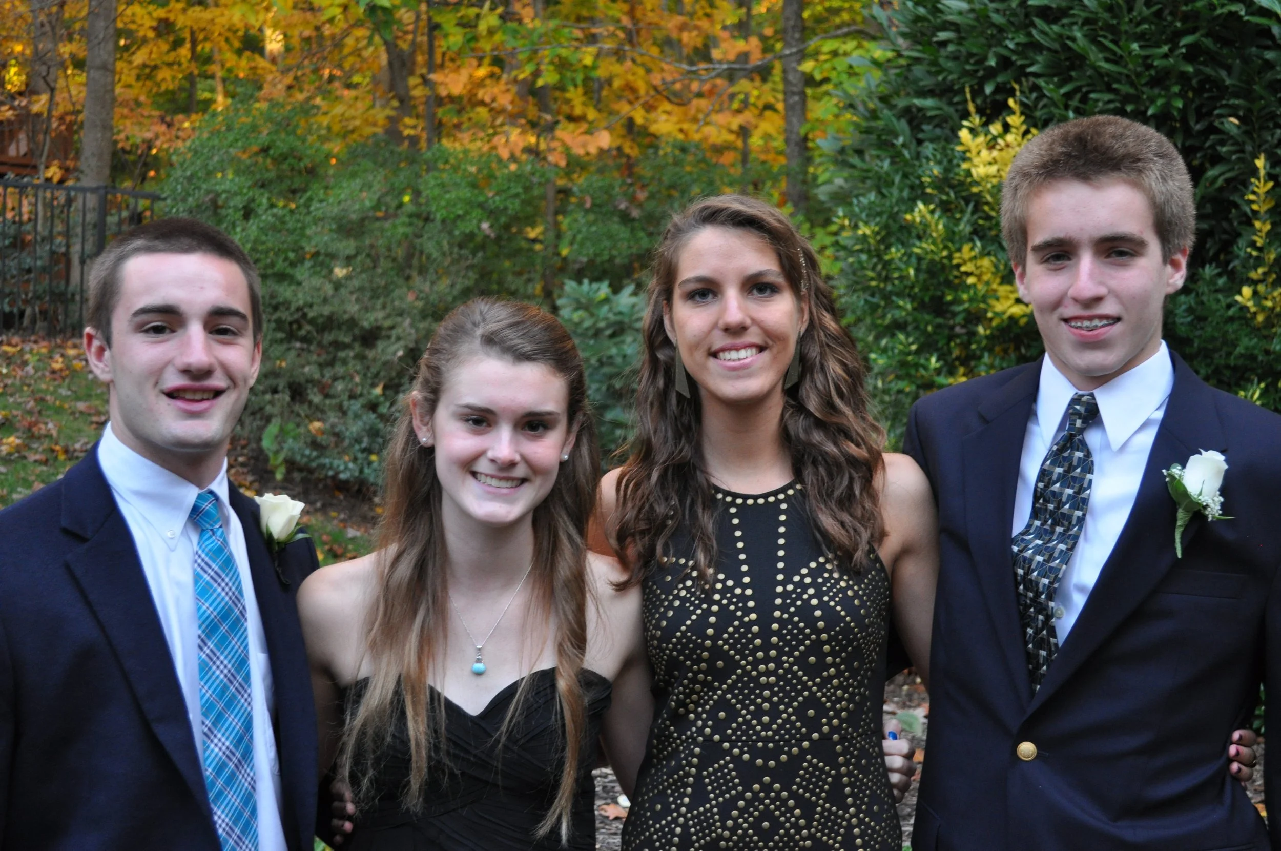 1012 Homecoming Group 7.jpg