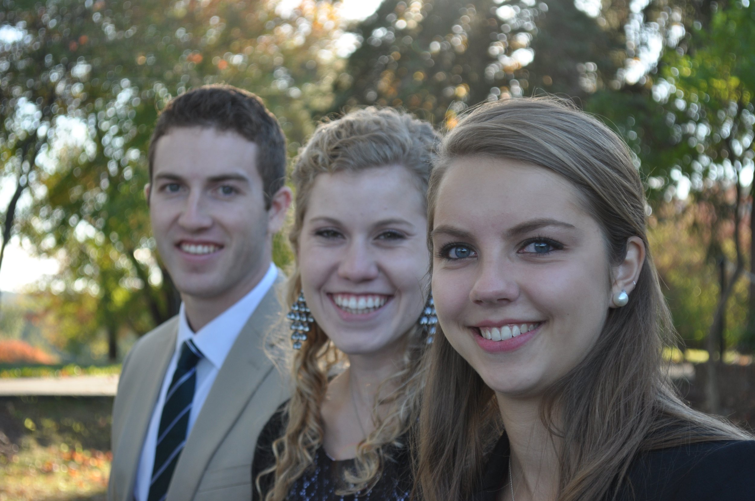 1013 Wedding John Laura Grace.jpg