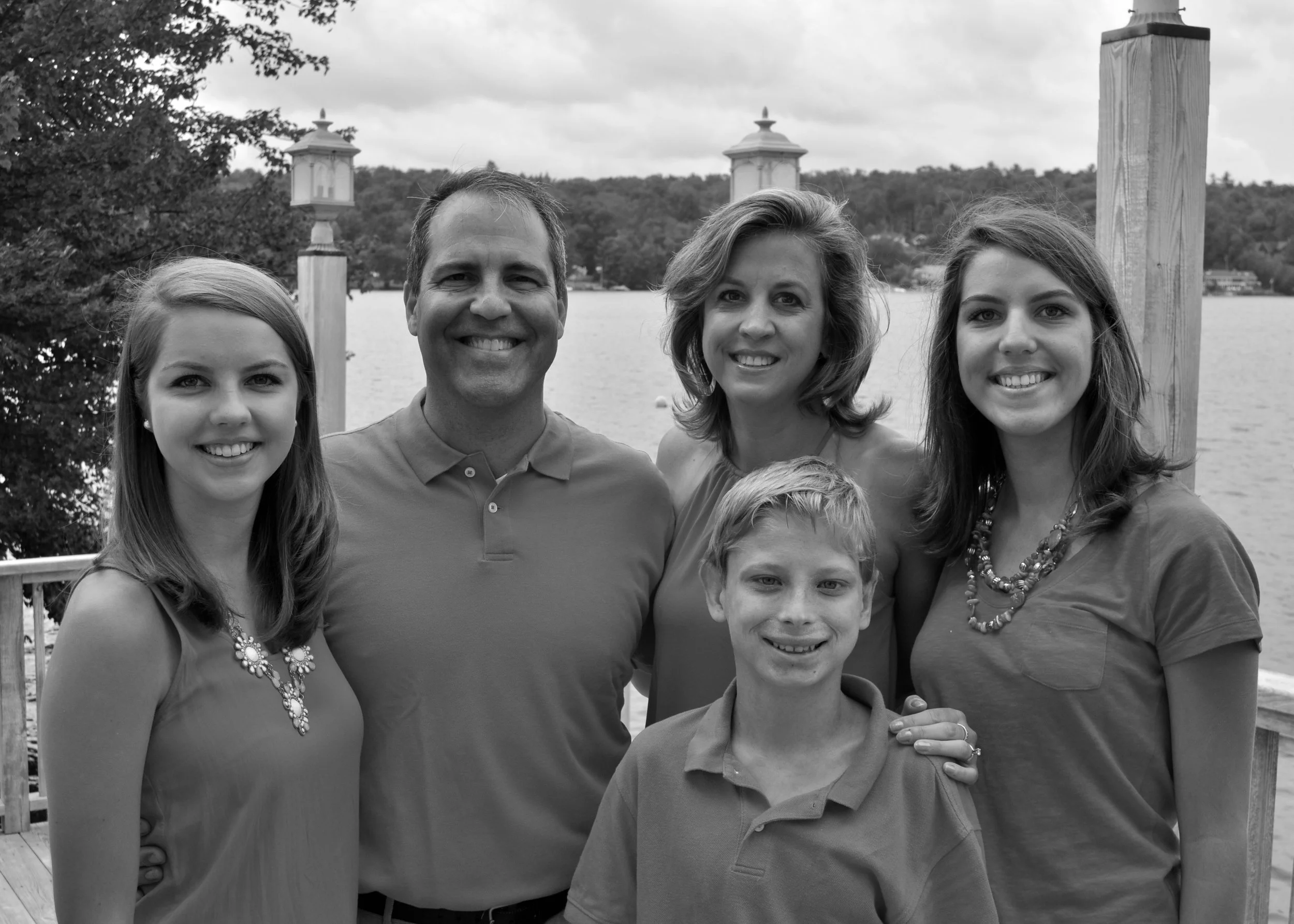 0813 Catskills Family B&W.jpg