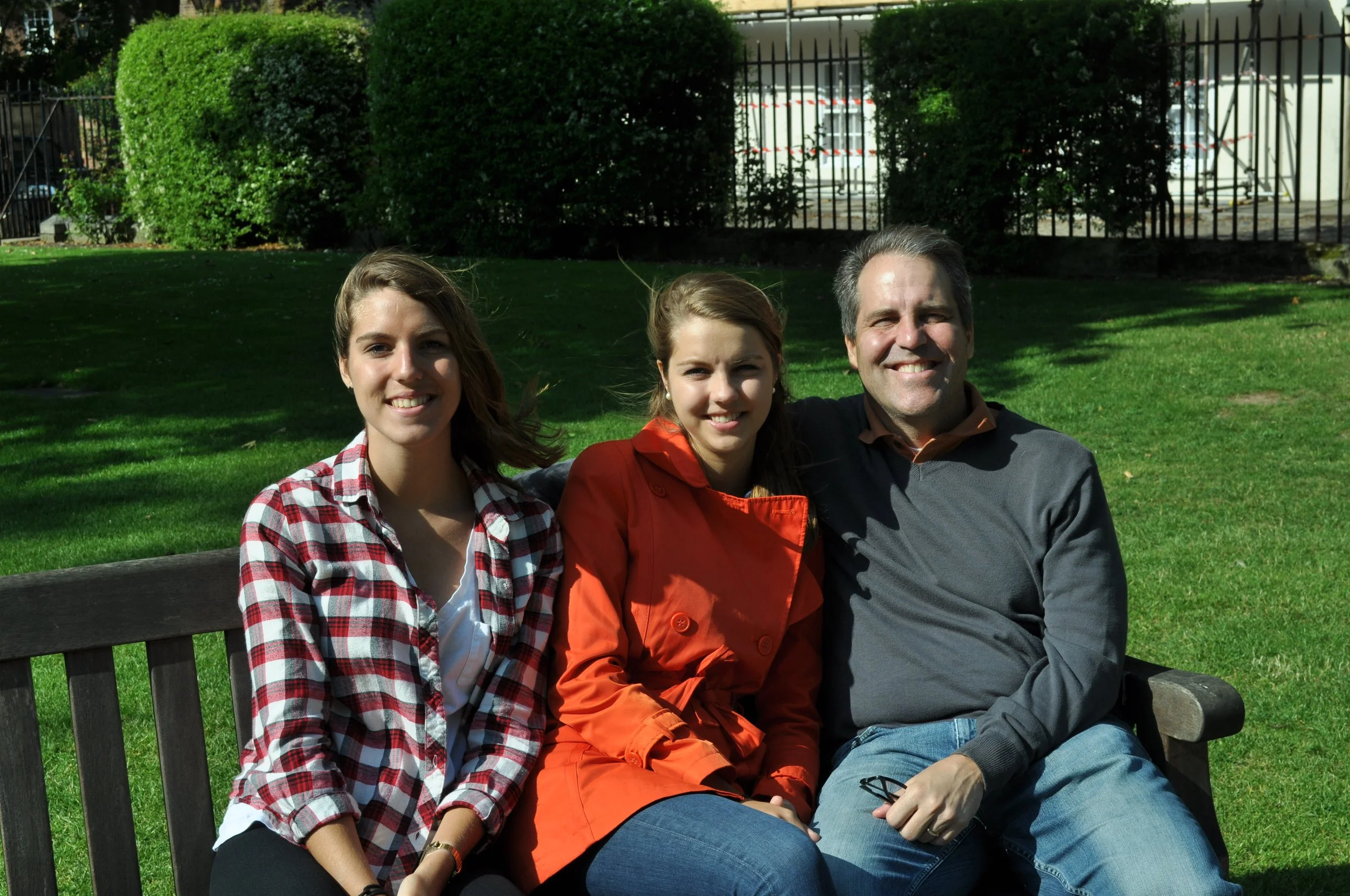 0713 Britain 01 York Minster Ava Grace Dad.jpg