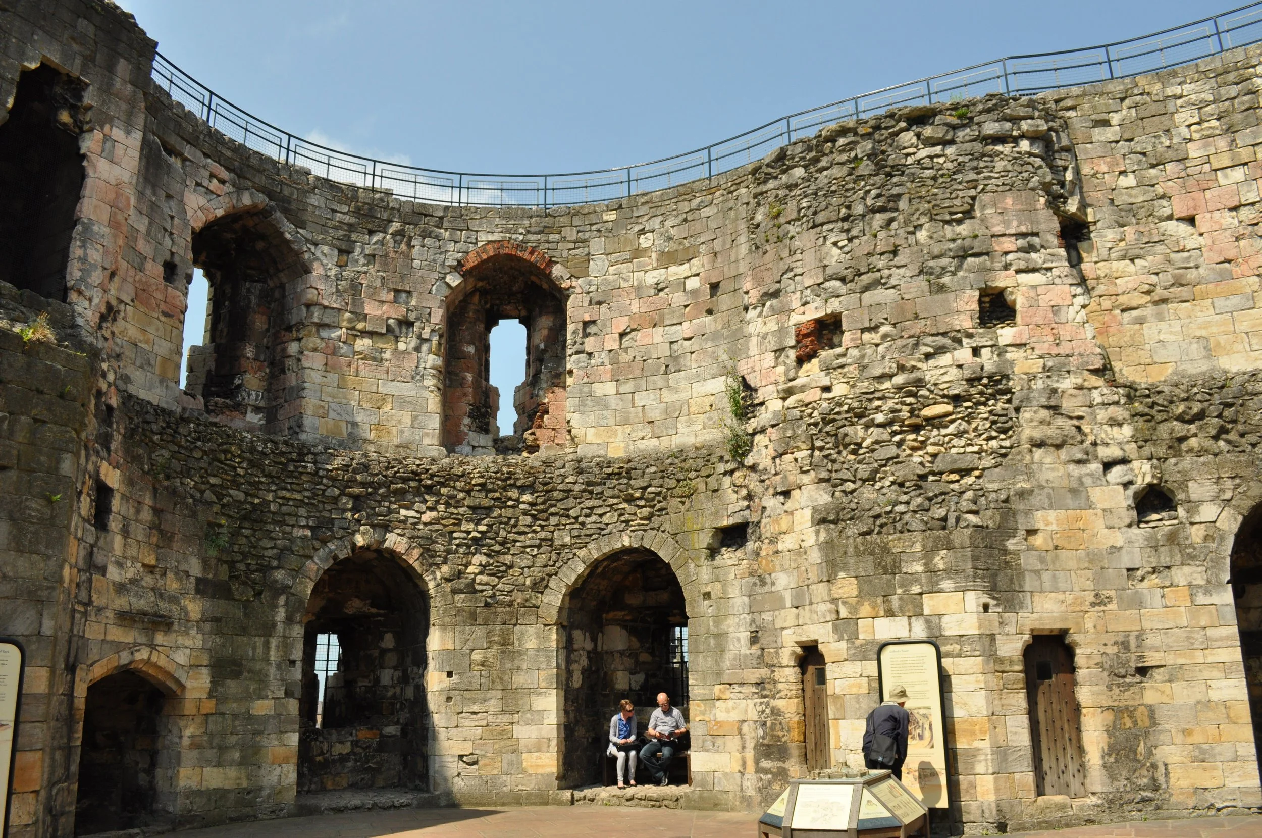 0713 Britain 02 York Castle 03.jpg