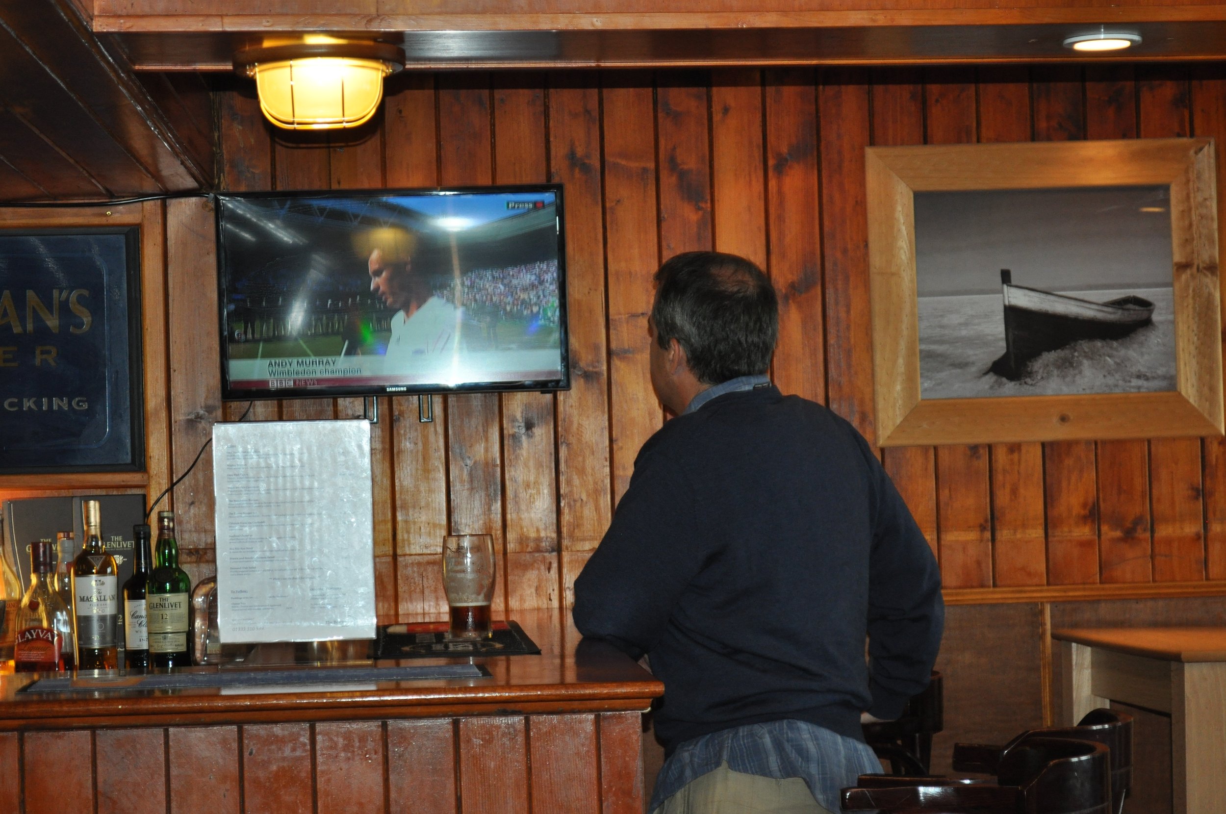 0713 Britain 04 Anstruther Dad.jpg