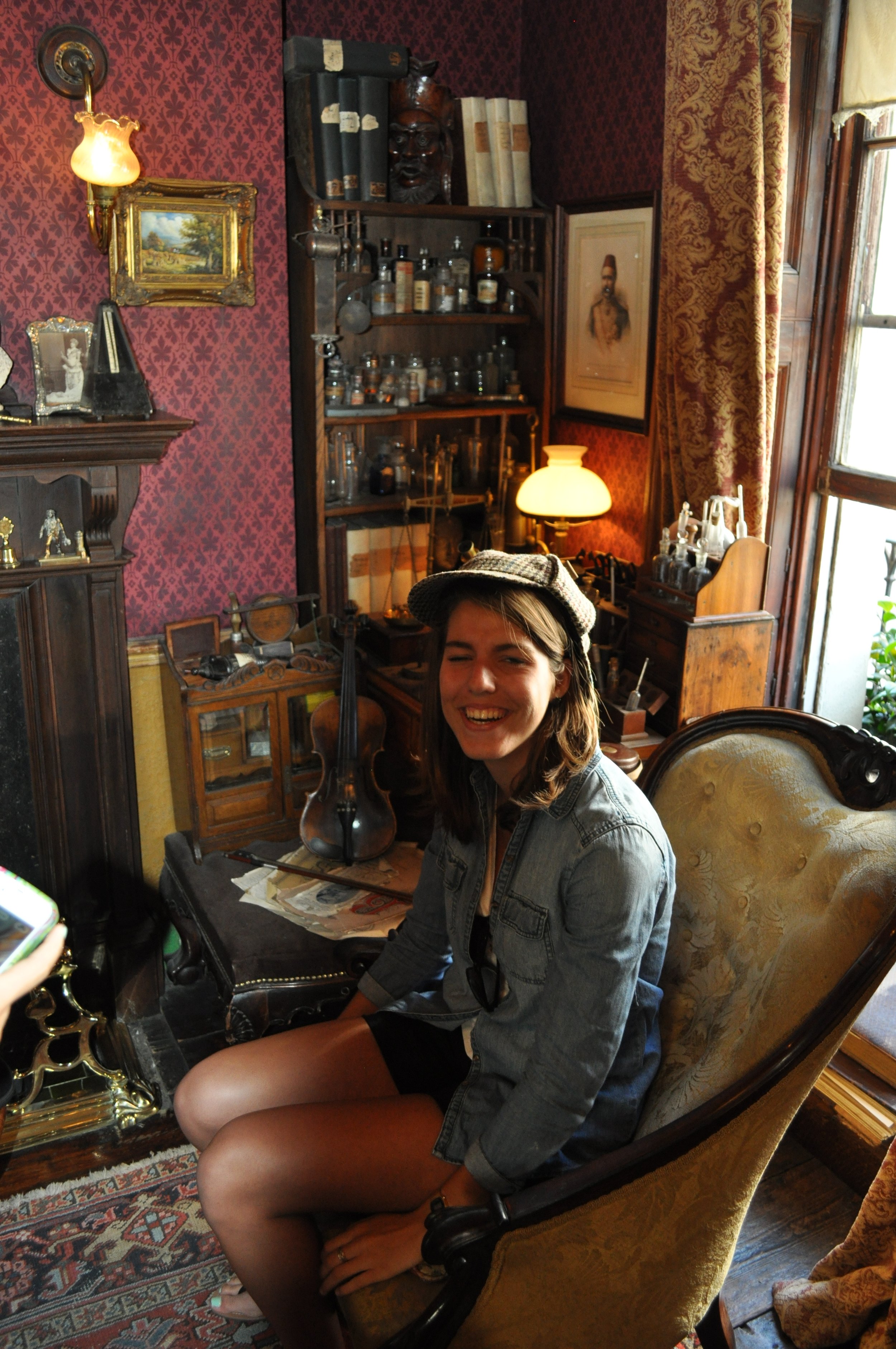 0713 Britain 07 Sherlock Ava 01 .jpg