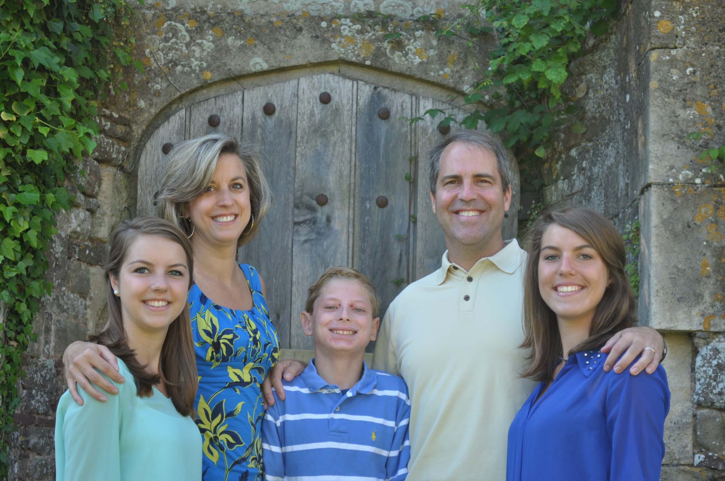 0713 Britain 07 Thornbury Family 02.jpg