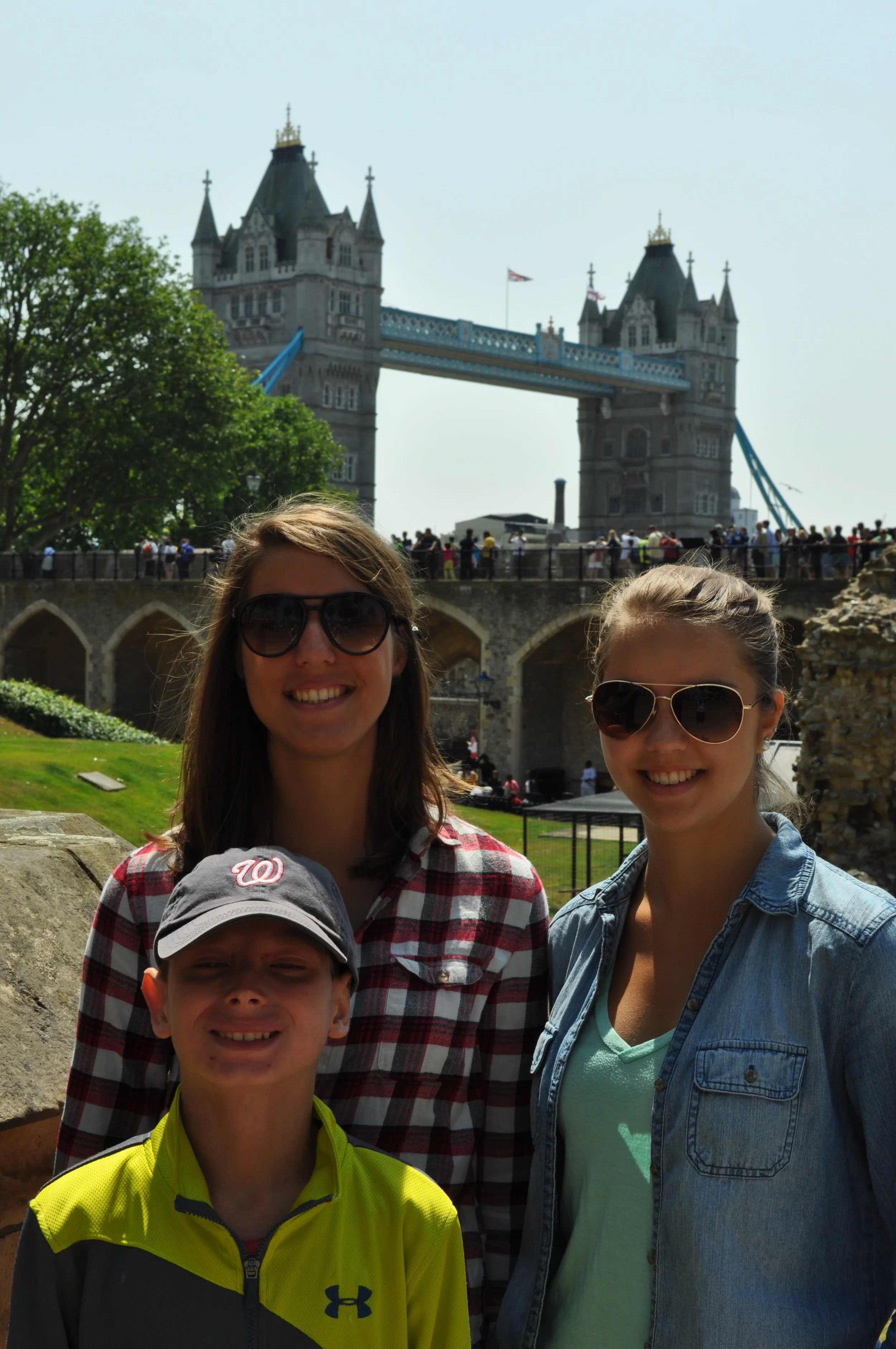0713 Britain 08 London Tower Kids.jpg