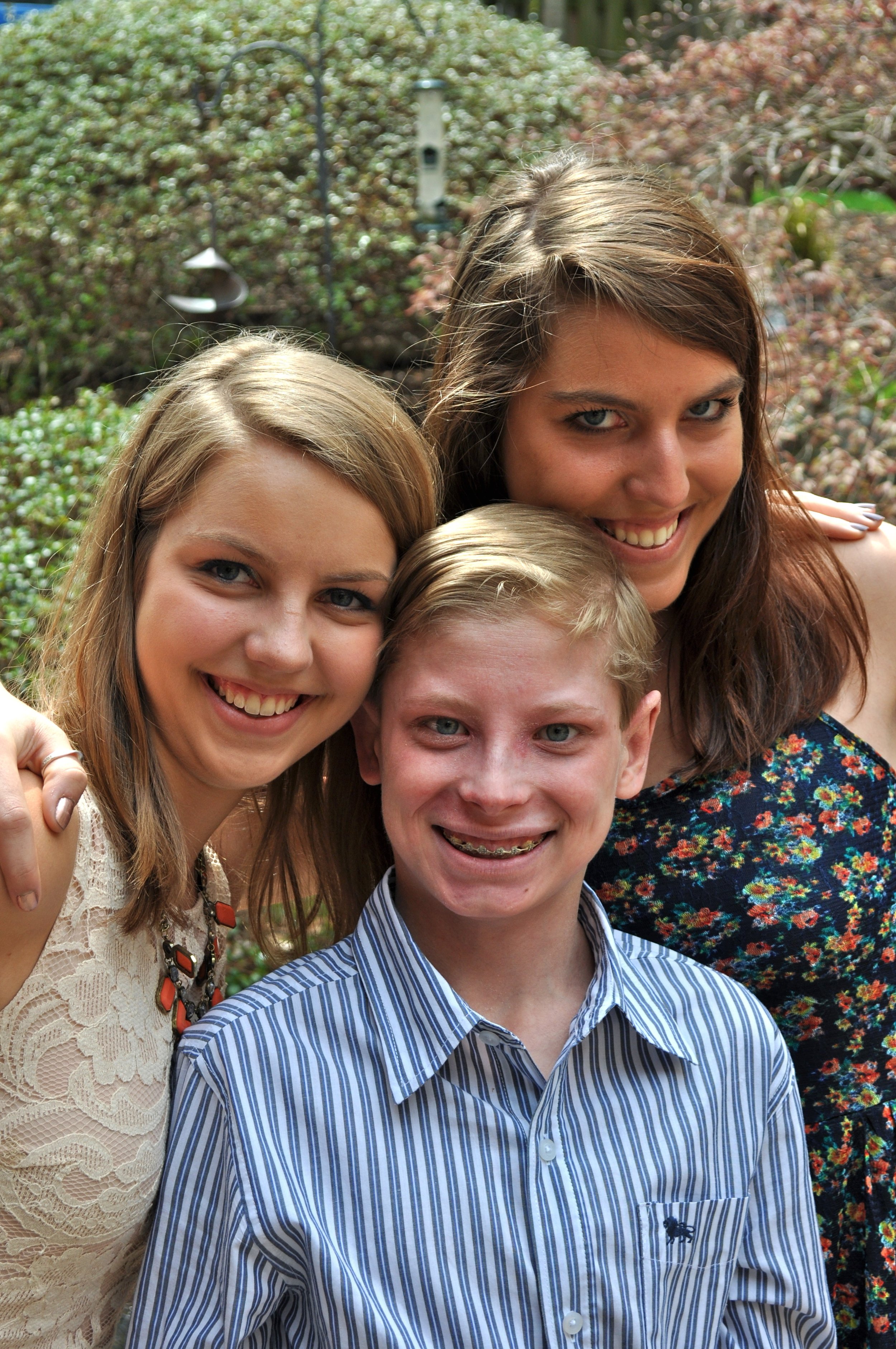 0414 Easter Kids 2.jpg