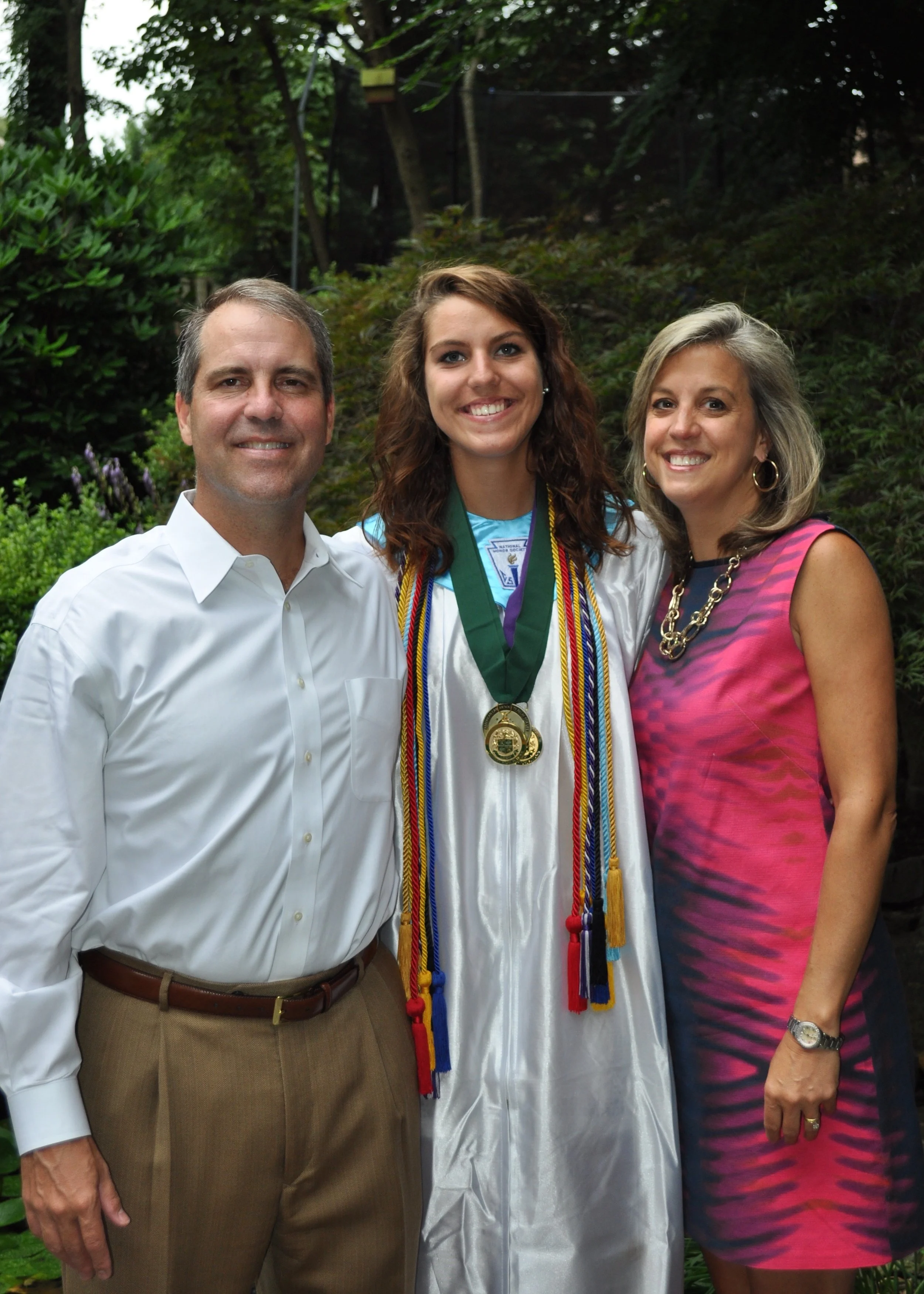 0614 Ava LHS Graduation John Betsy.jpg