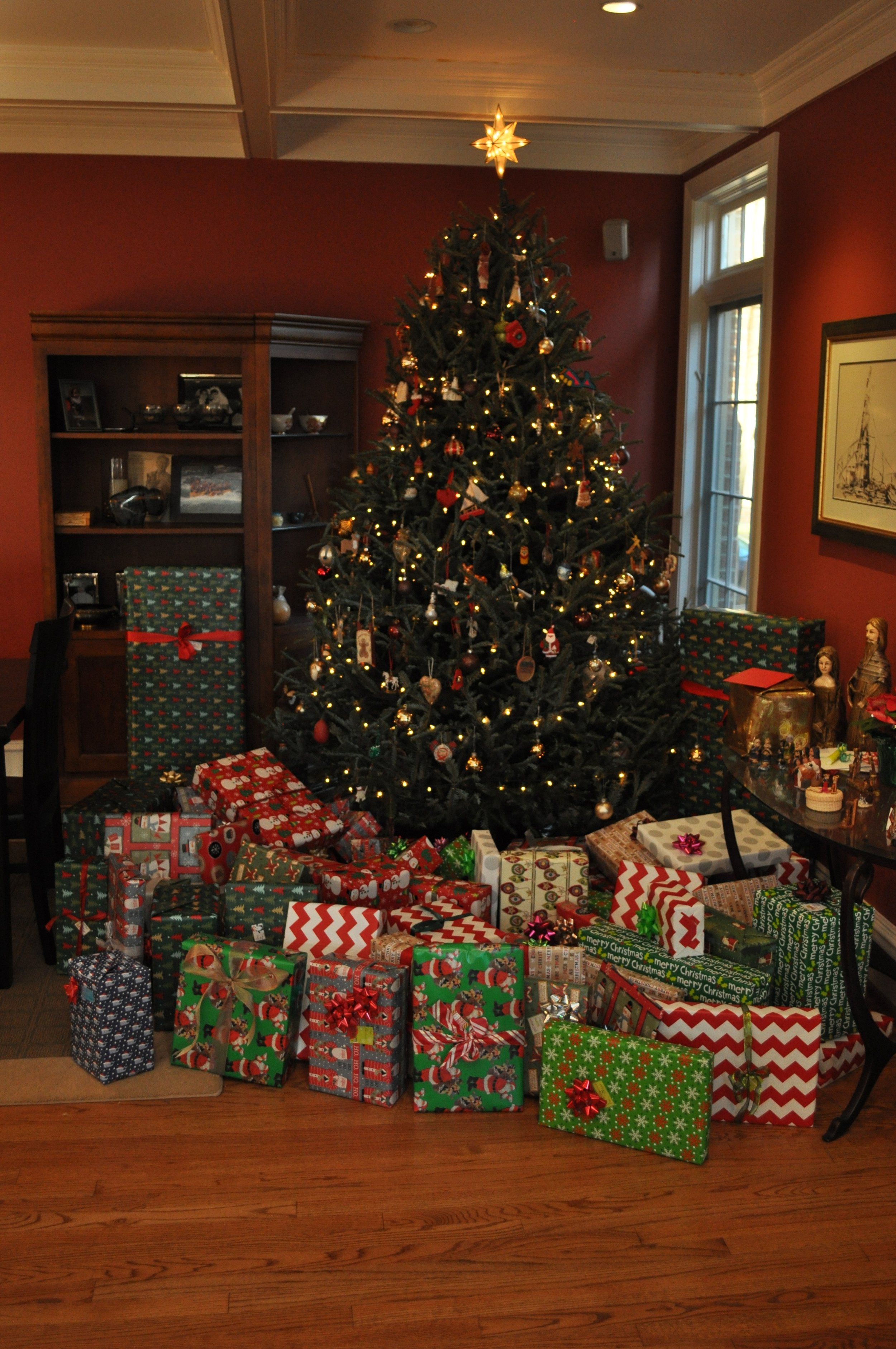 1214 Christmas Tree.jpg