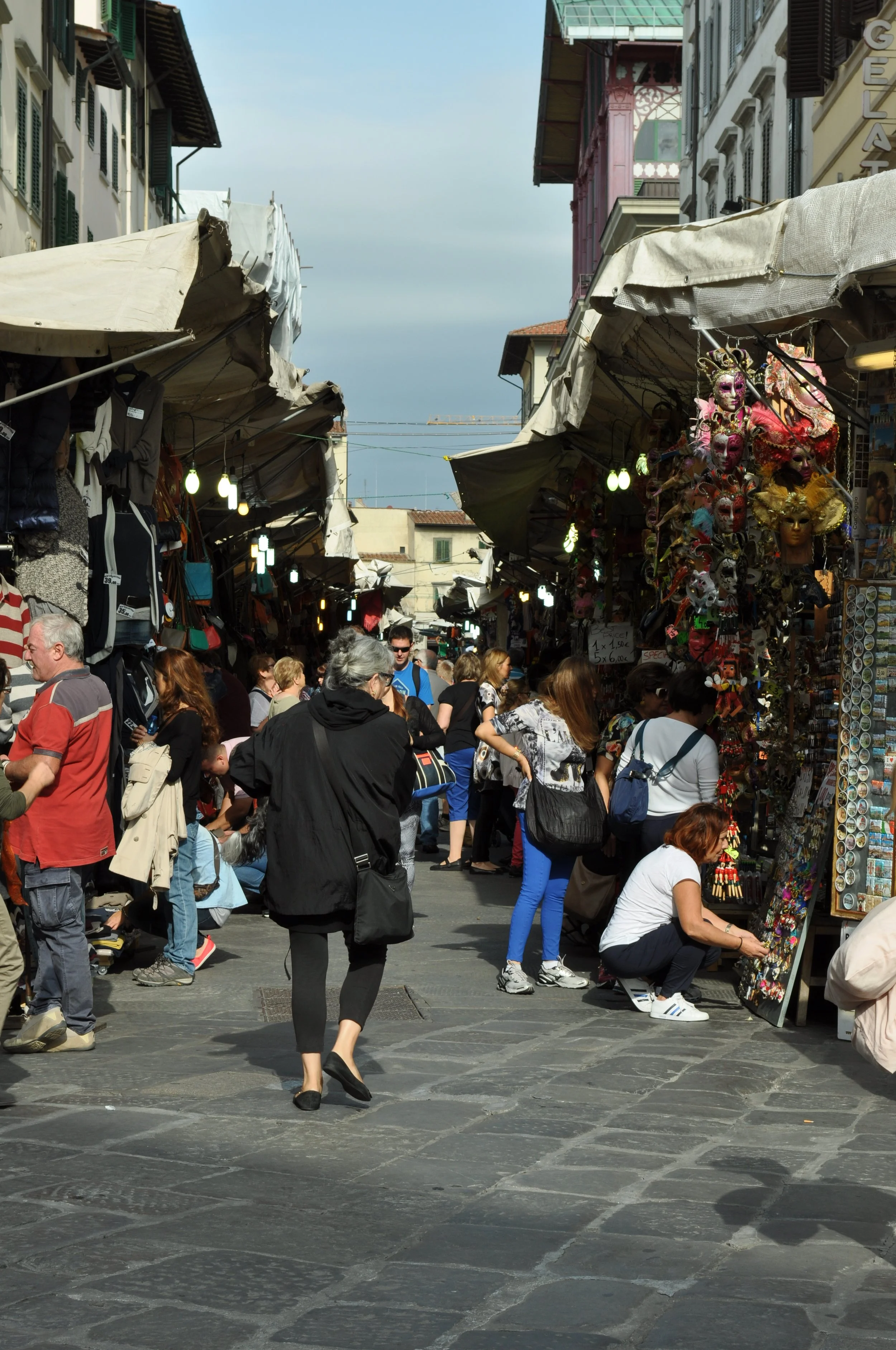 1014 Italy Leather Market.jpg